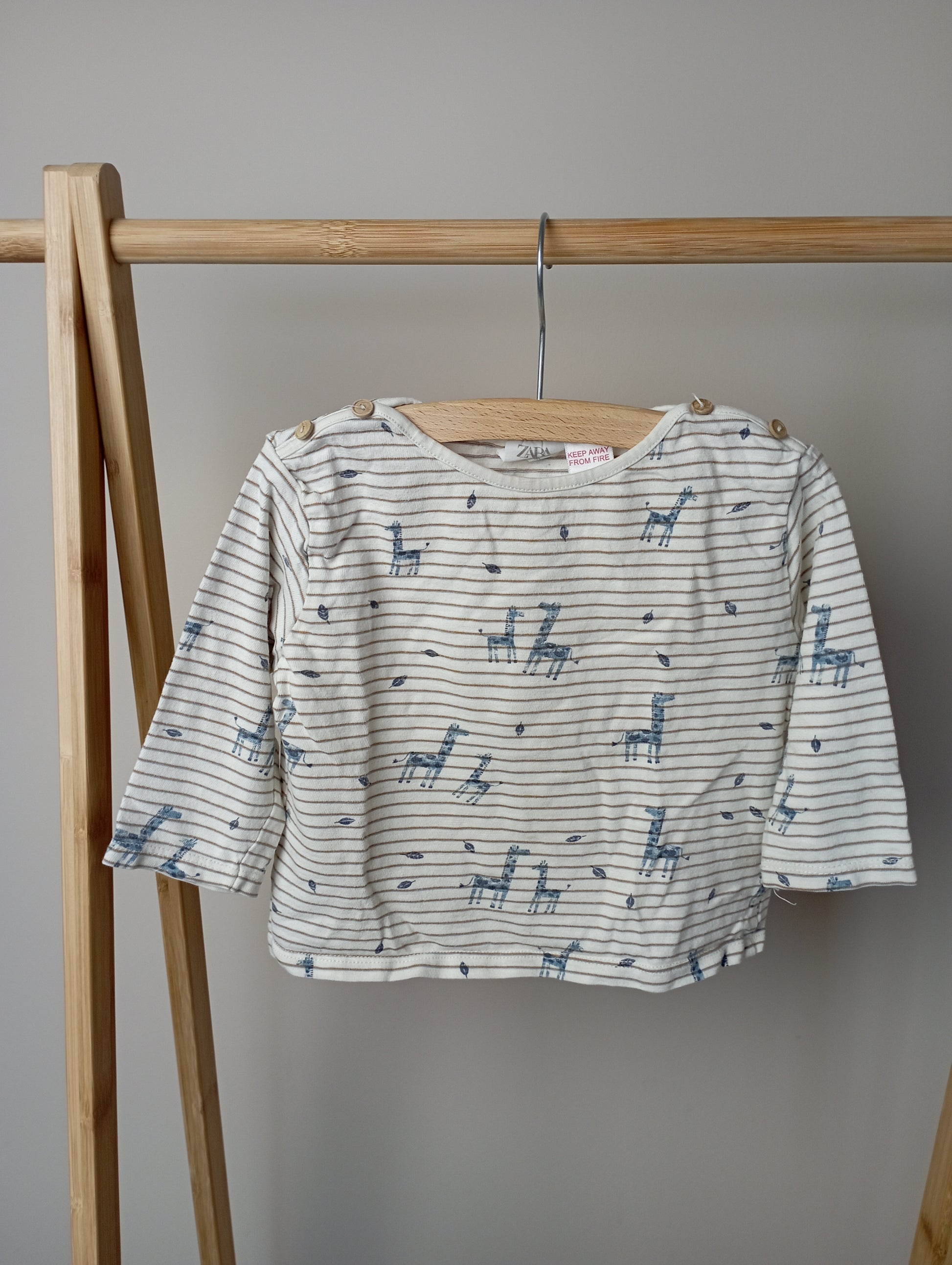Longsleeve met giraffen 80 Zara