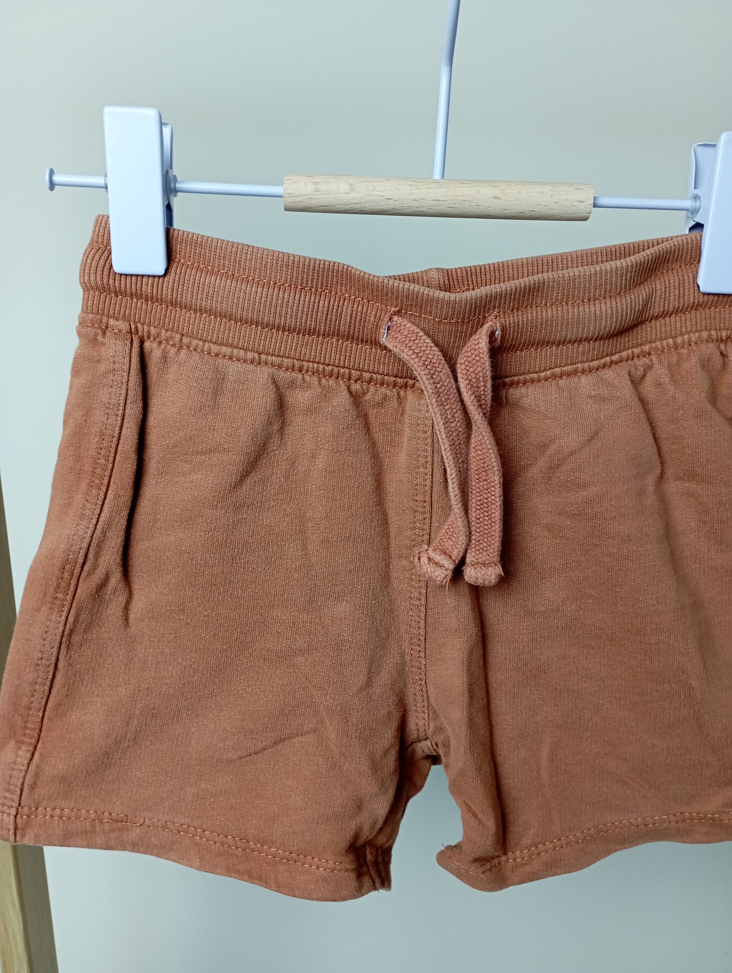 Short 80 Hema