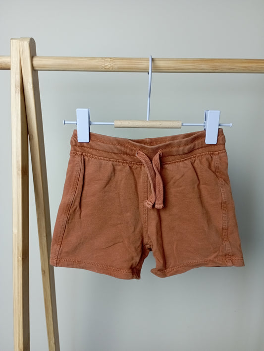 Short 80 Hema