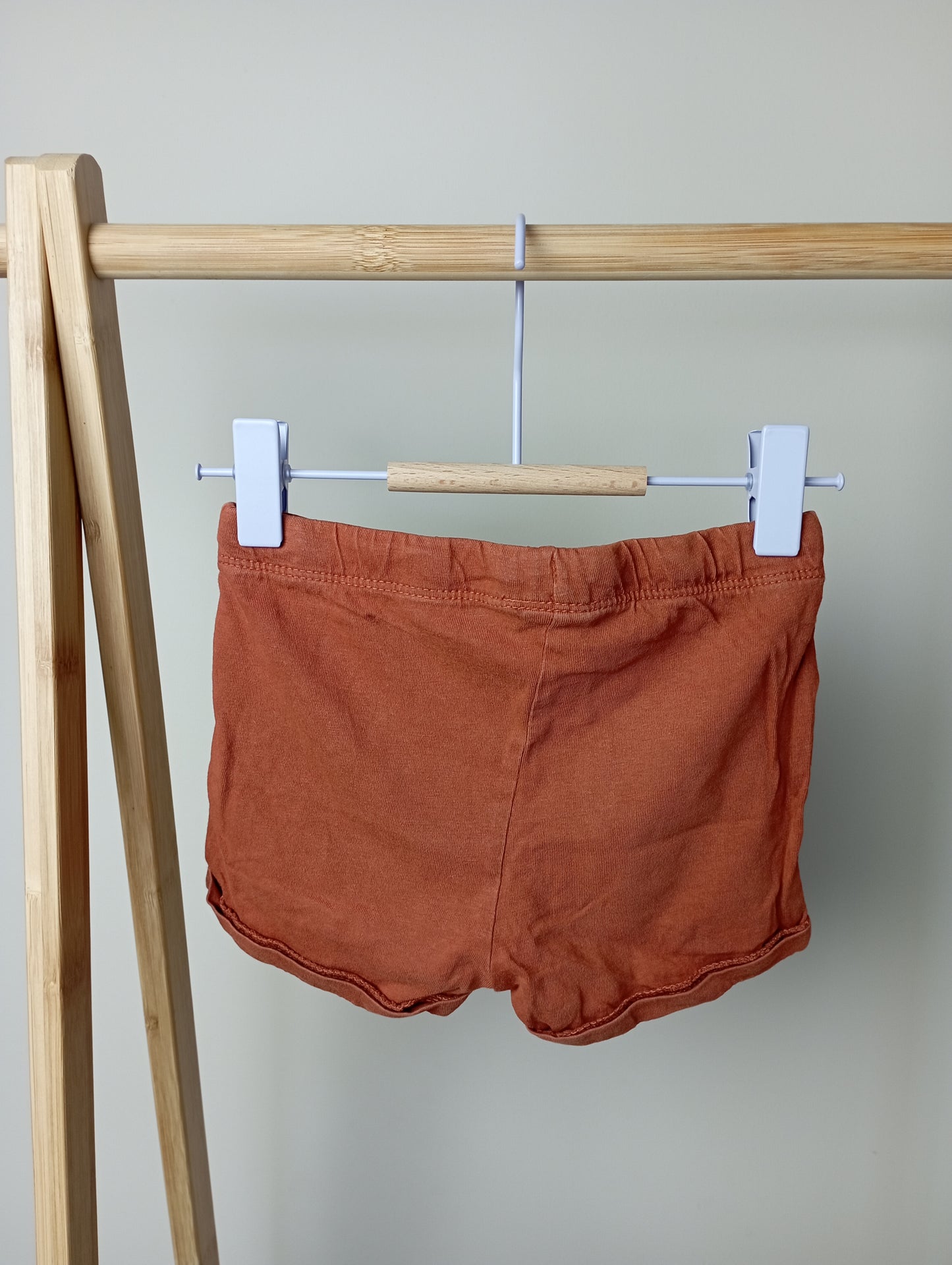 Short 80 Hema