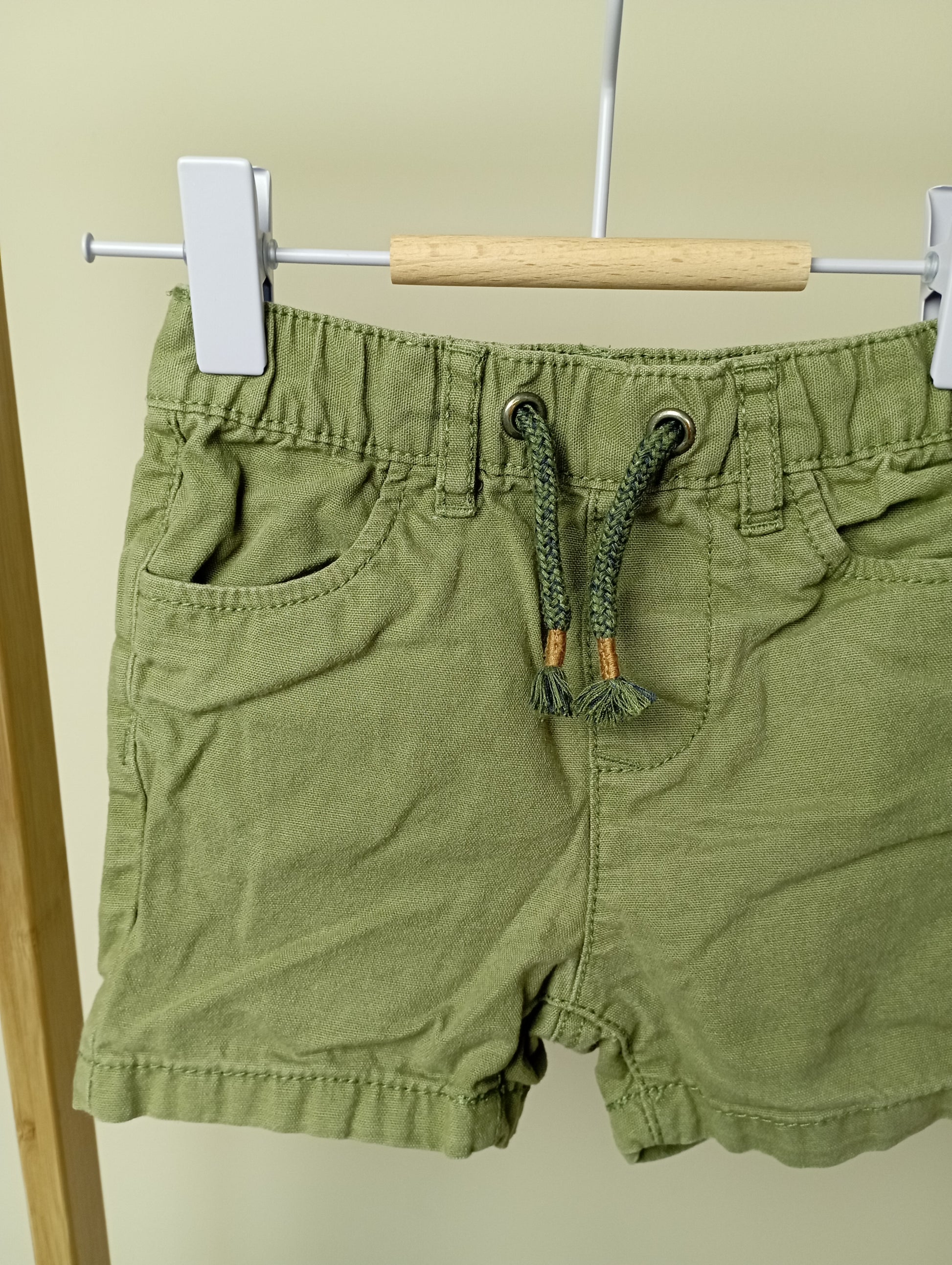 Short 80 C&A