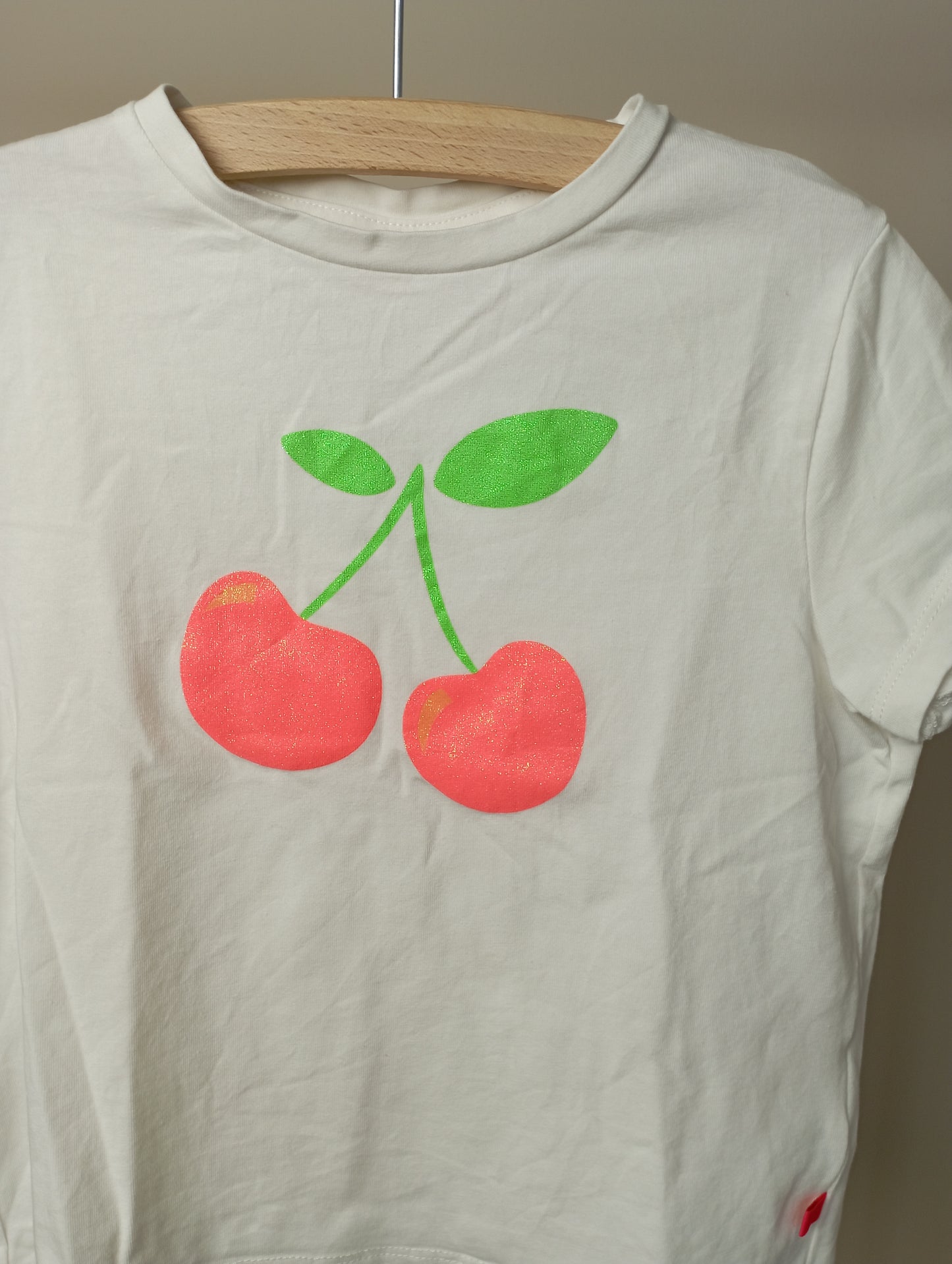 T-shirt met kersen 116 Someone