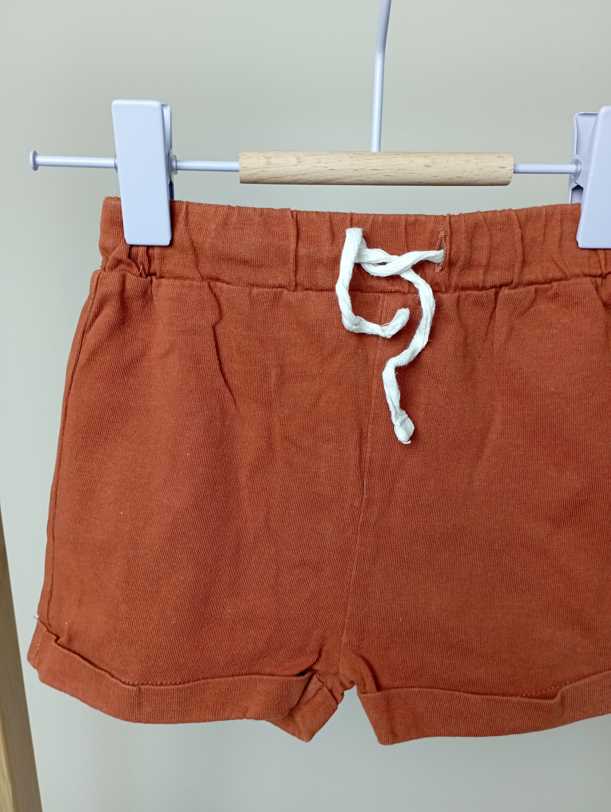 Short 74 Hema