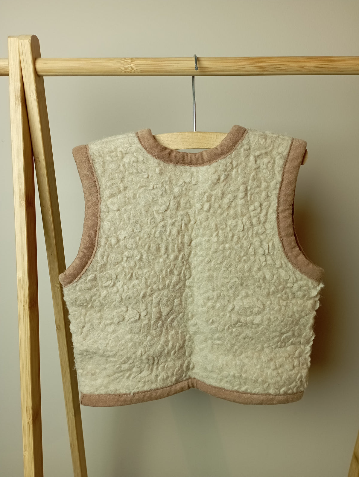 Wollen bodywarmer 104/110 Alwero