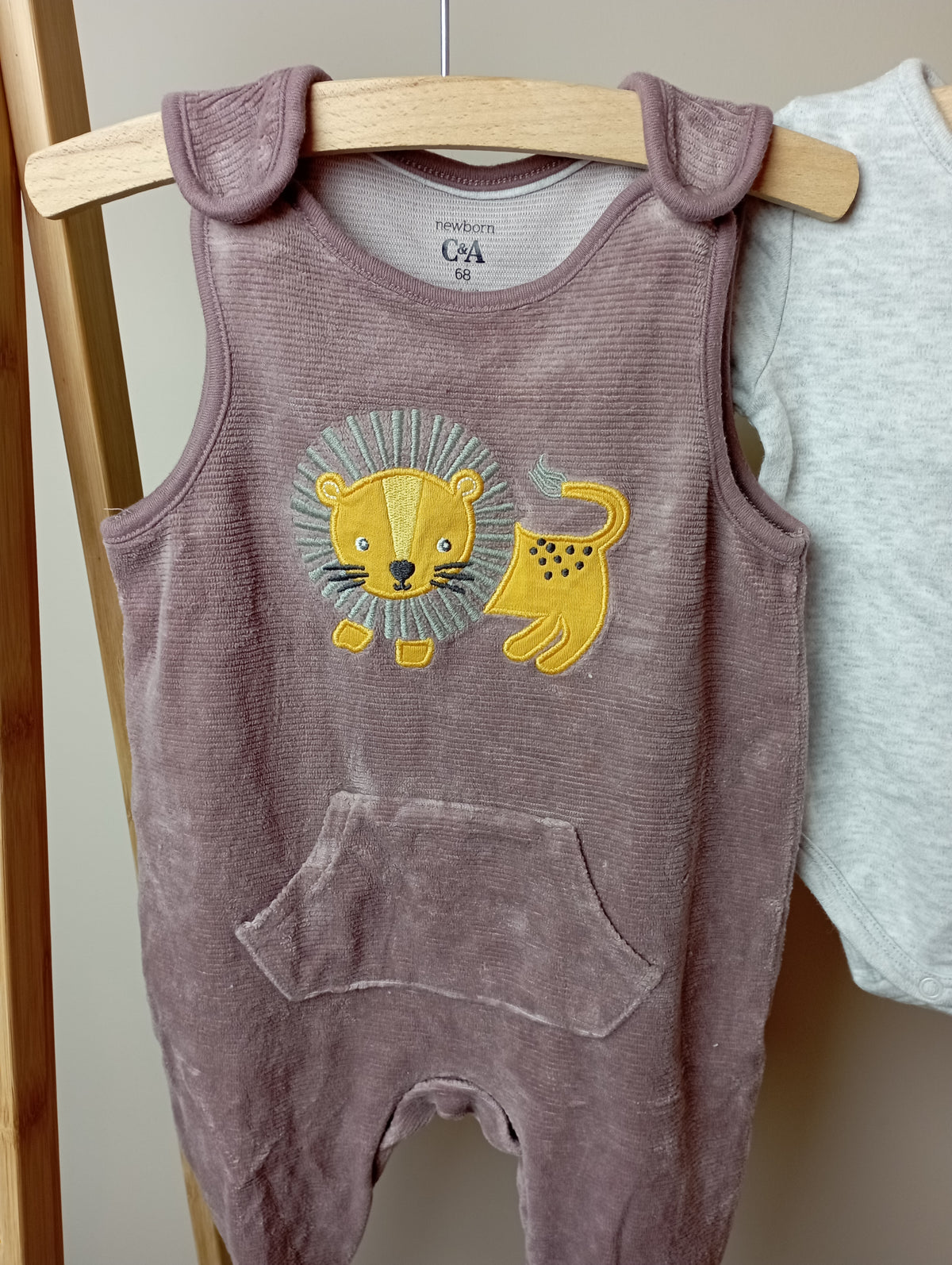 Pyjama met leeuw 68 C&A