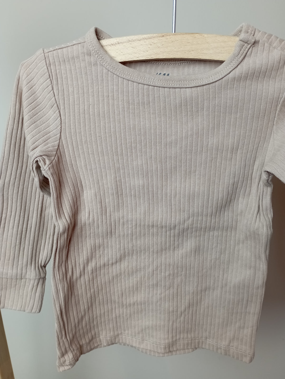 Stretchy longsleeve 80 H&M