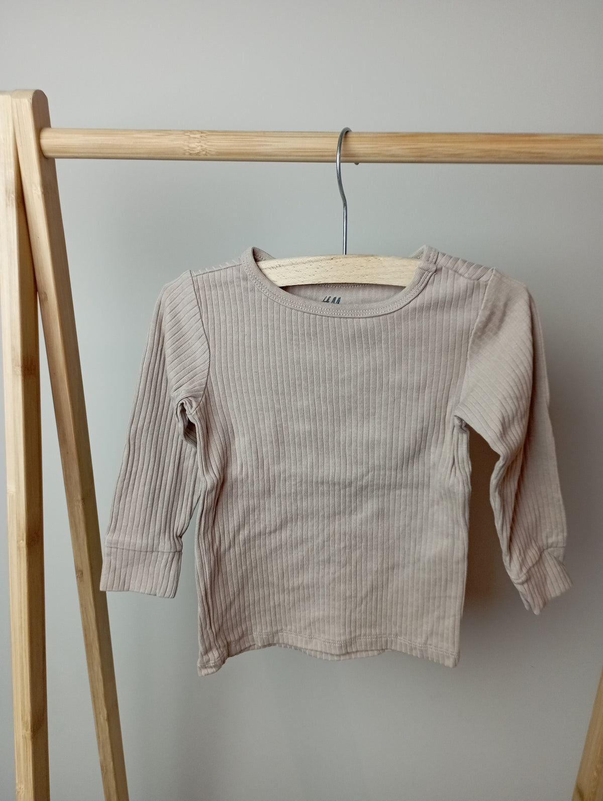 Stretchy longsleeve 80 H&M