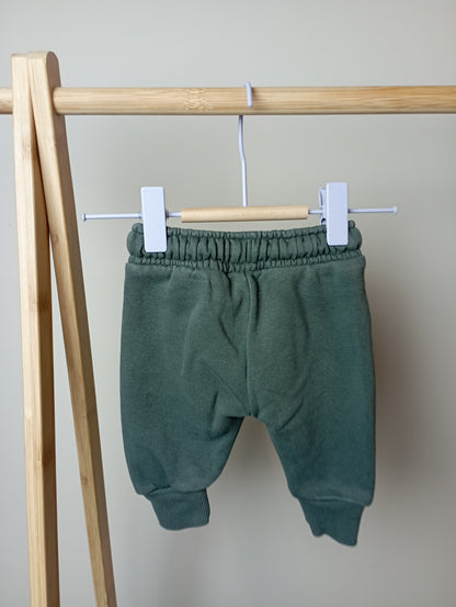Broekje 56 Hema