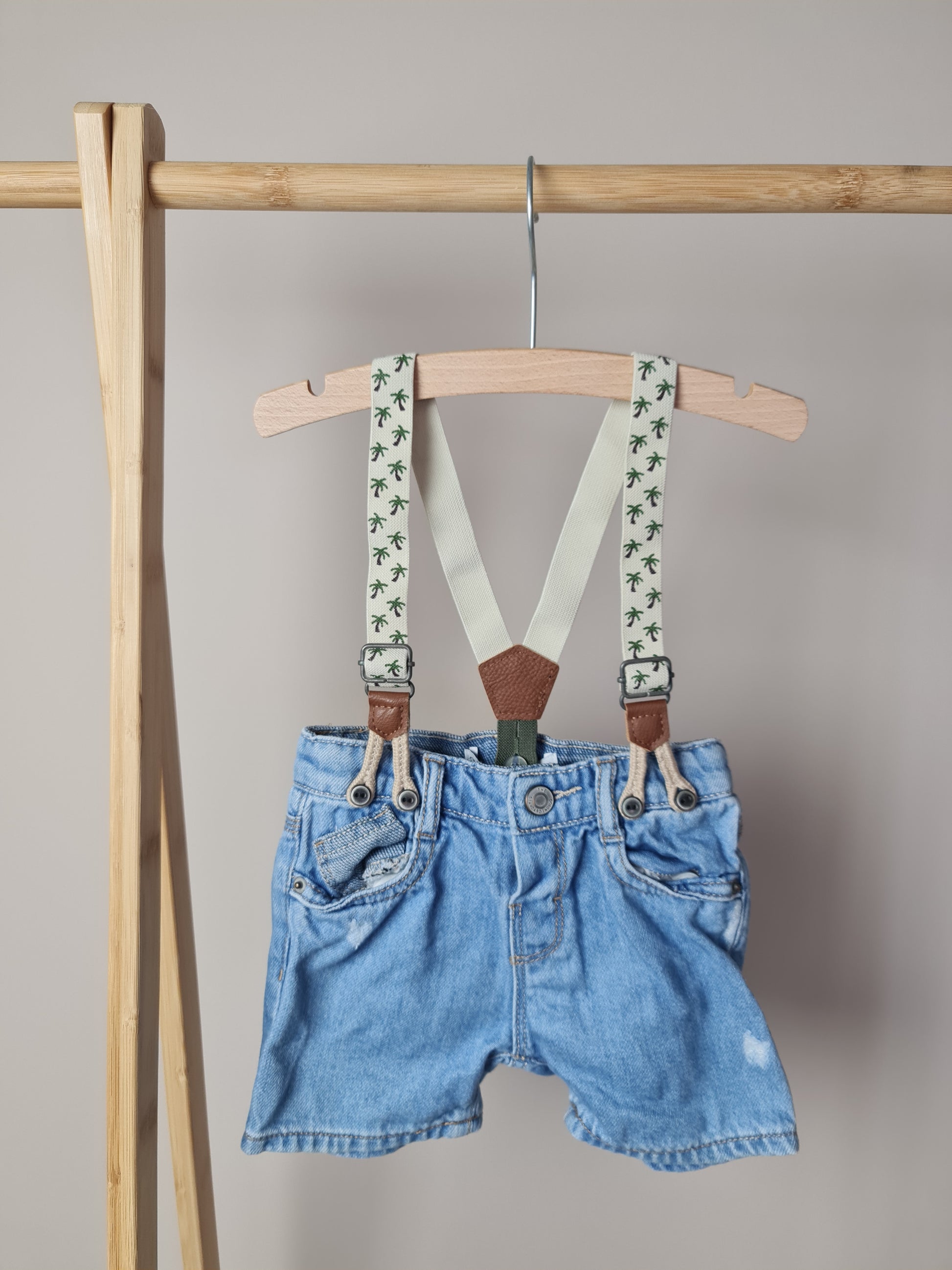 Short met bretellen 74 Zara