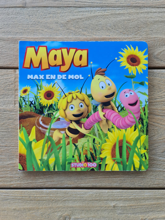 Maya - Max en de mol Studio 100