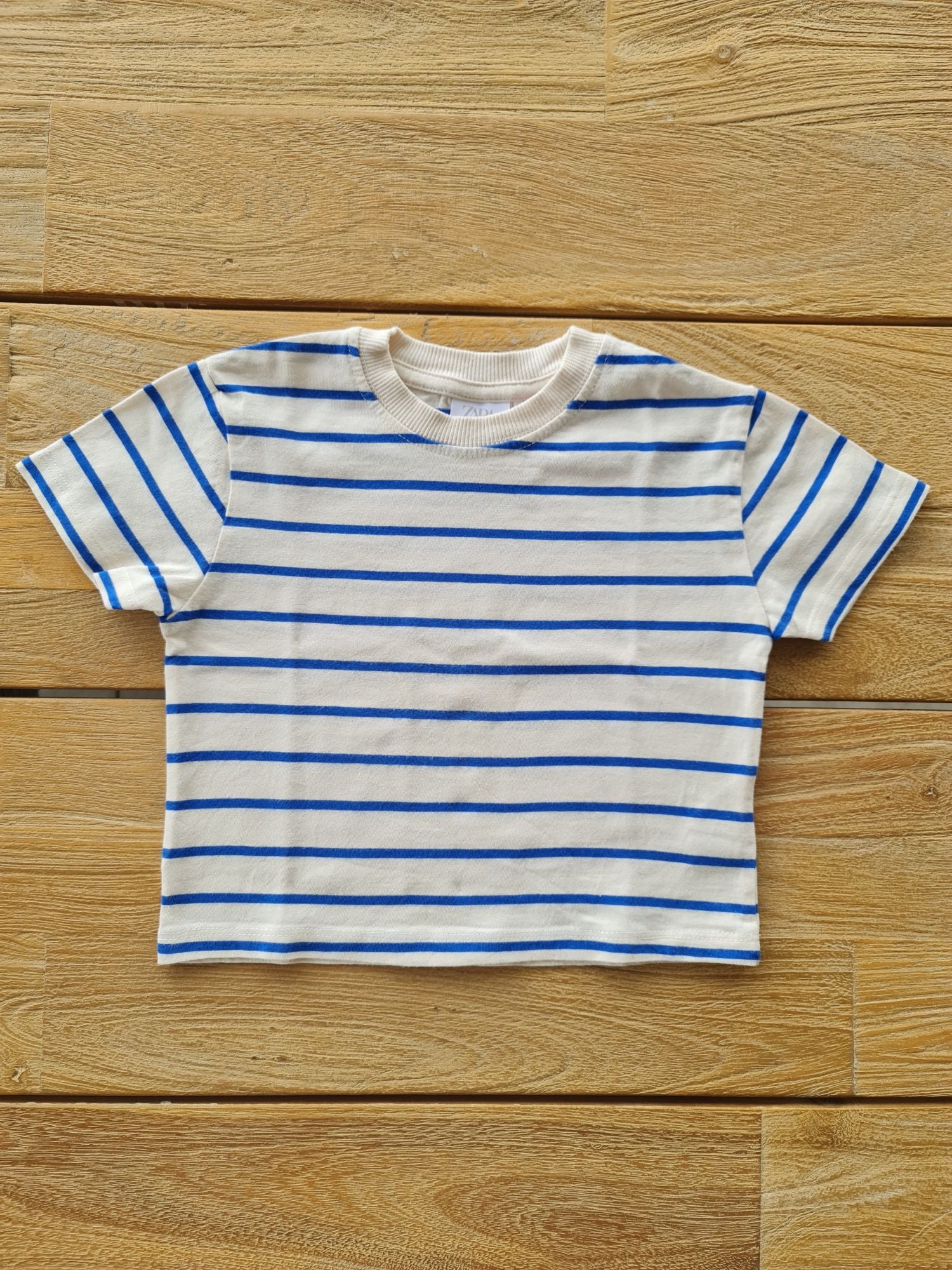 T-shirt 80 Zara