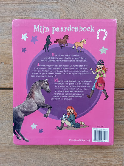 For girls only - Mijn paardenboek Standaard Uitgeverij