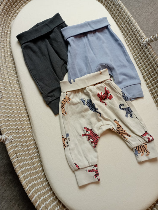 Setje broekjes 56 H&M