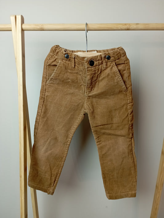 Broek met ribbeltjes 98 L.O.G.G.