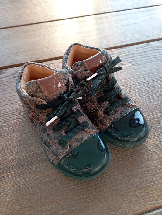 Schoenen 24
