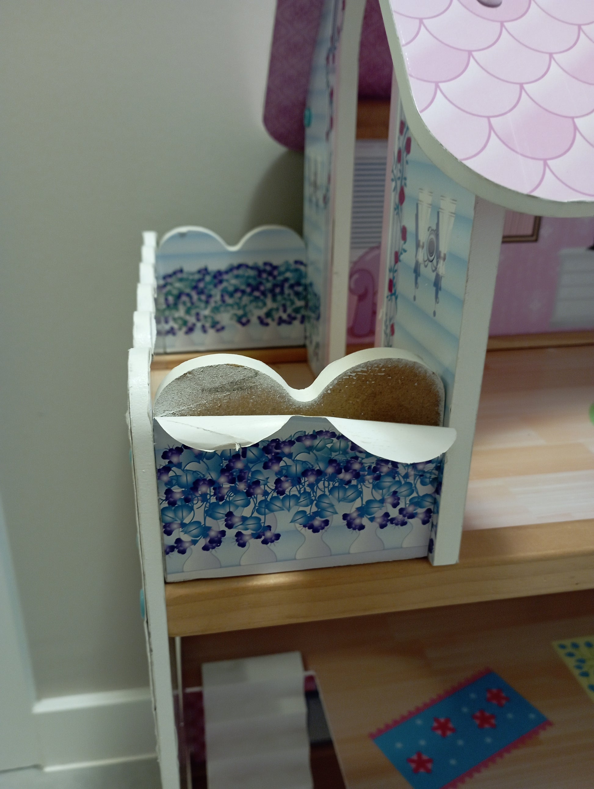 Houten poppenhuis Find JOYs