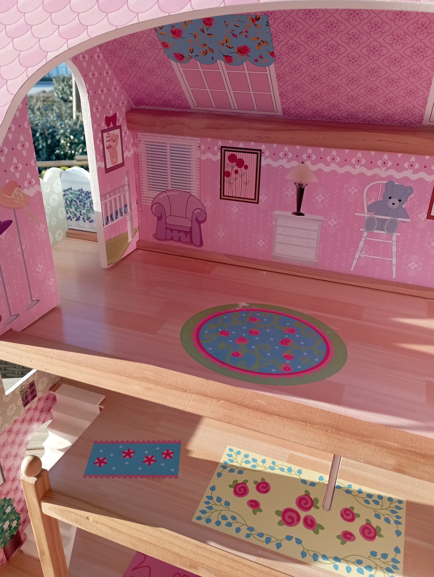 Houten poppenhuis Find JOYs