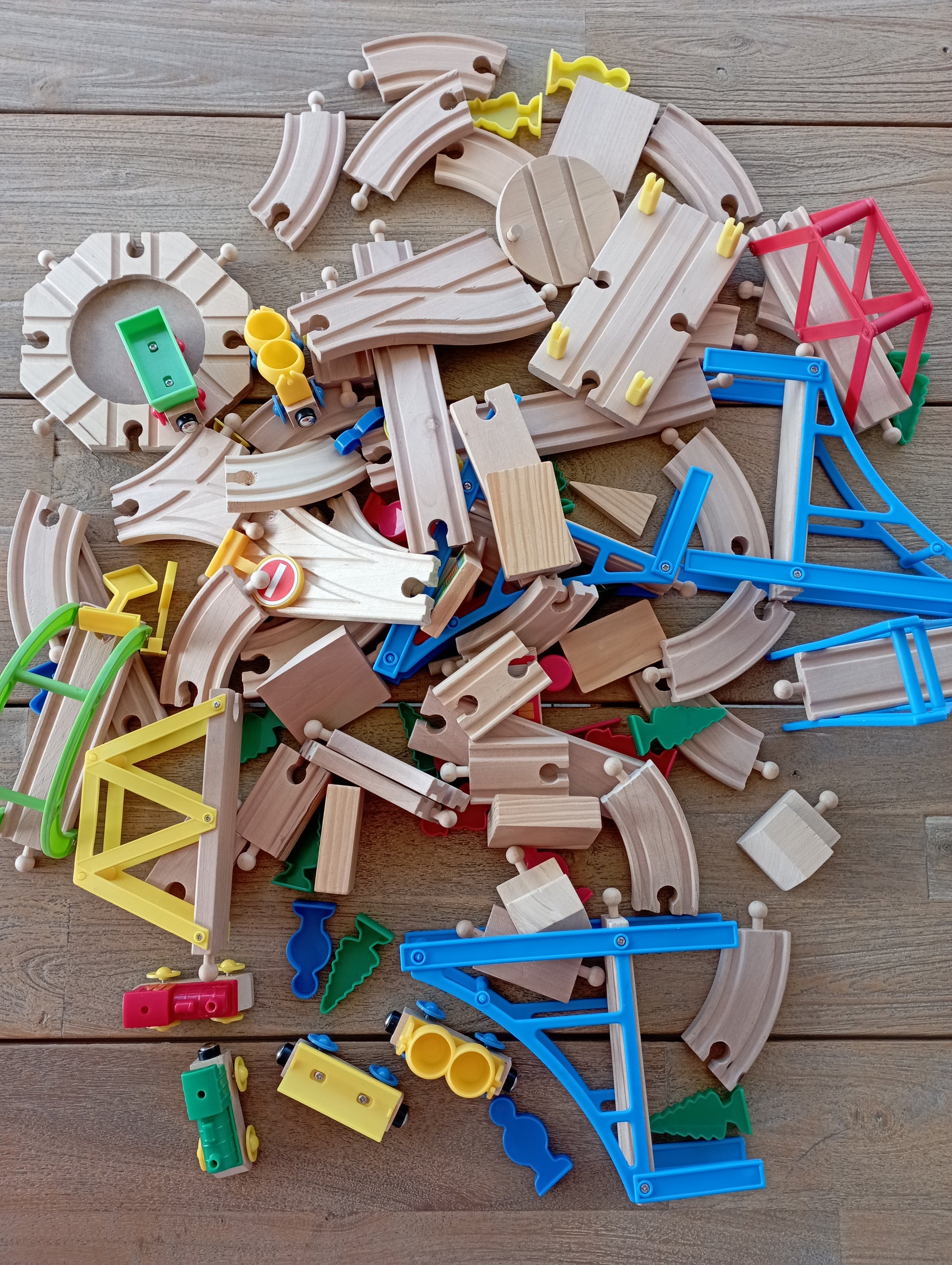 Houten treinset Find JOYs