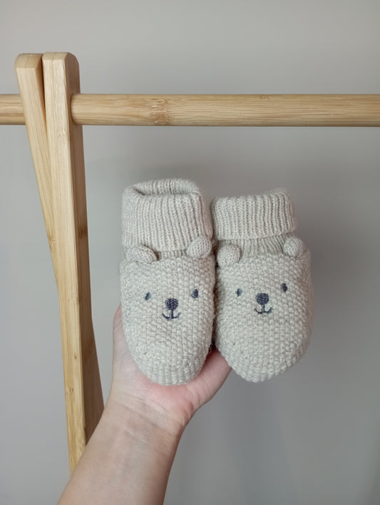 Sloefjes 12-18m of 18-20 C&A