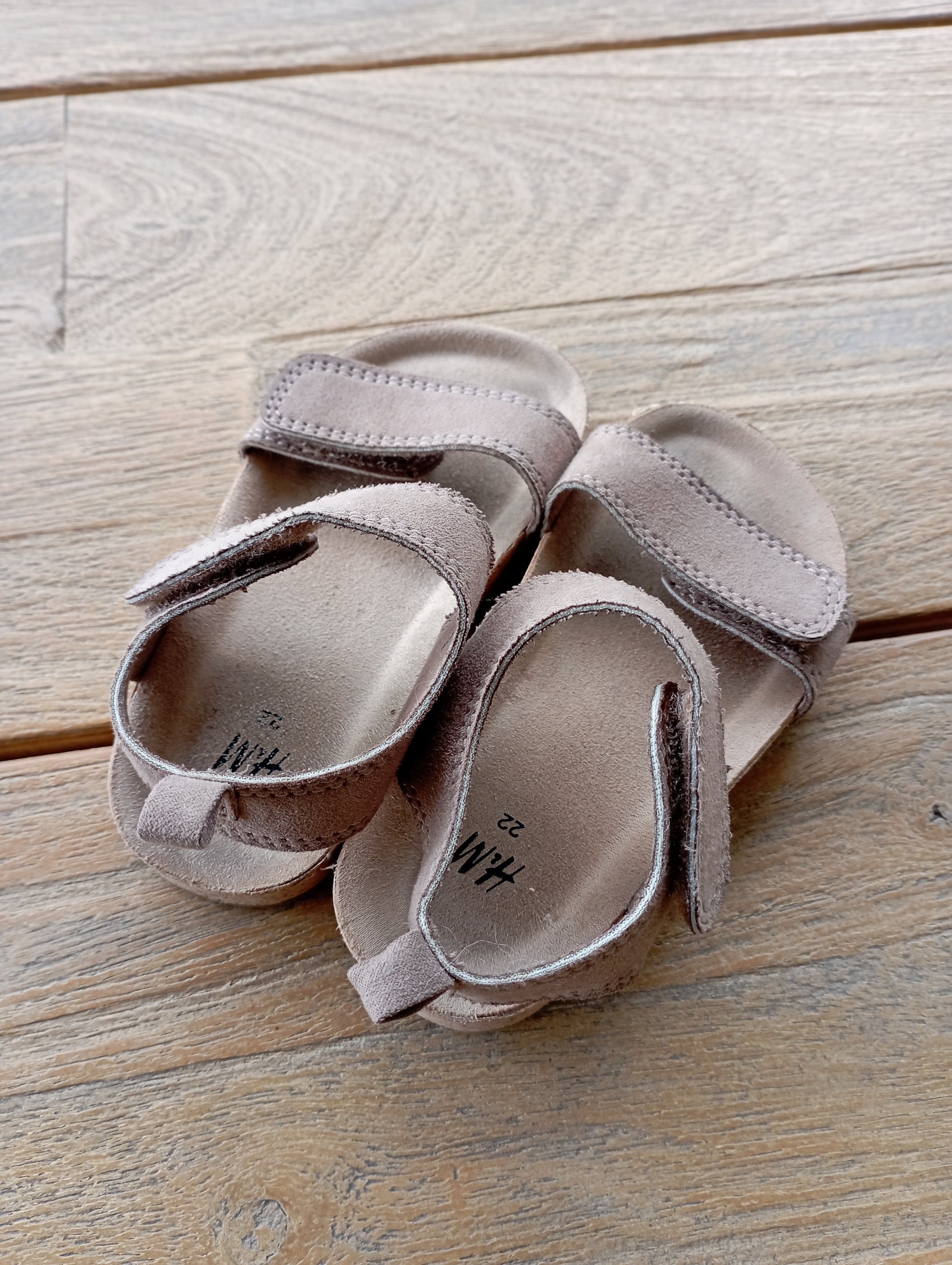 Sandalen 22 H&M