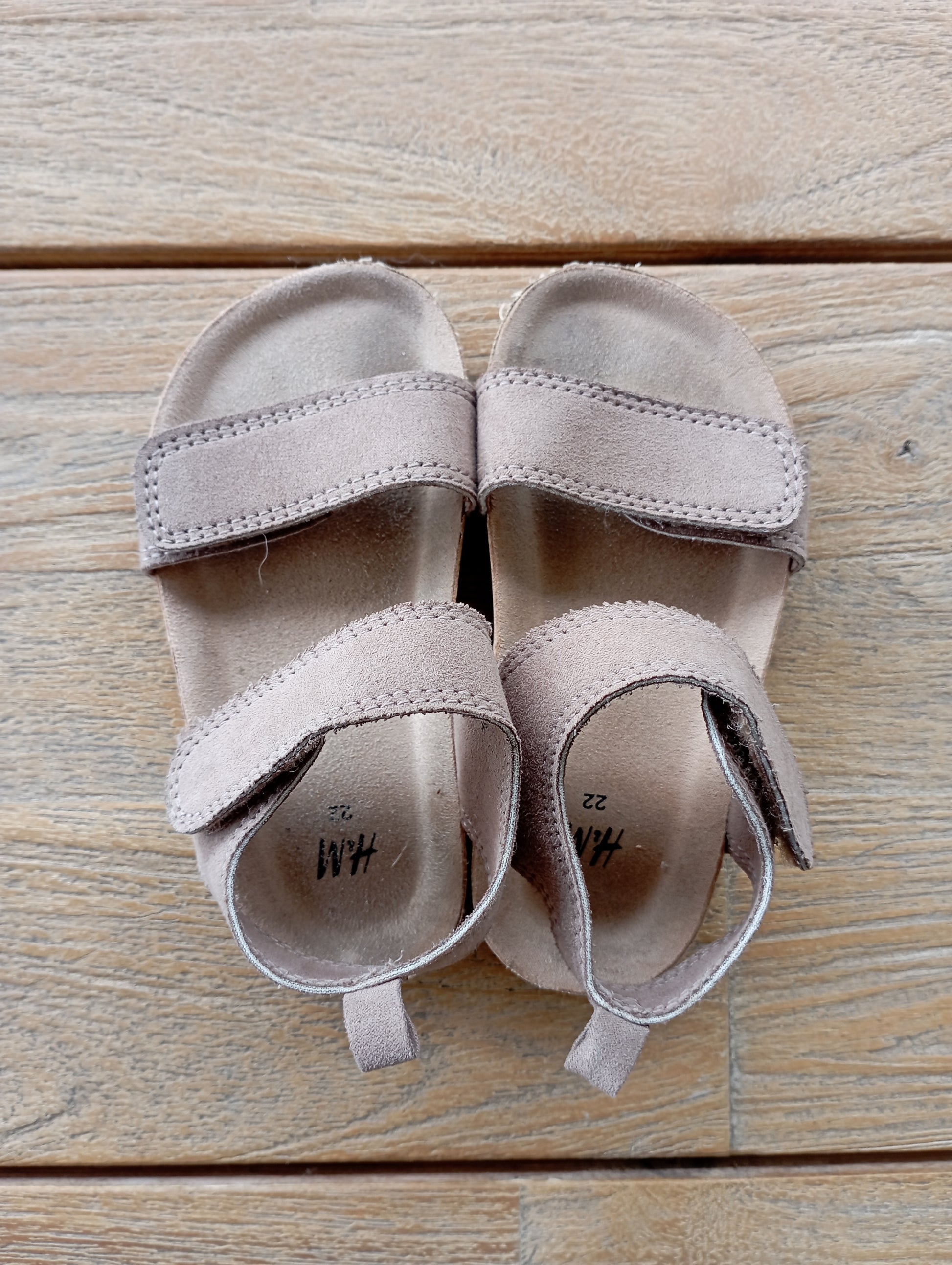 Sandalen 22 H&M