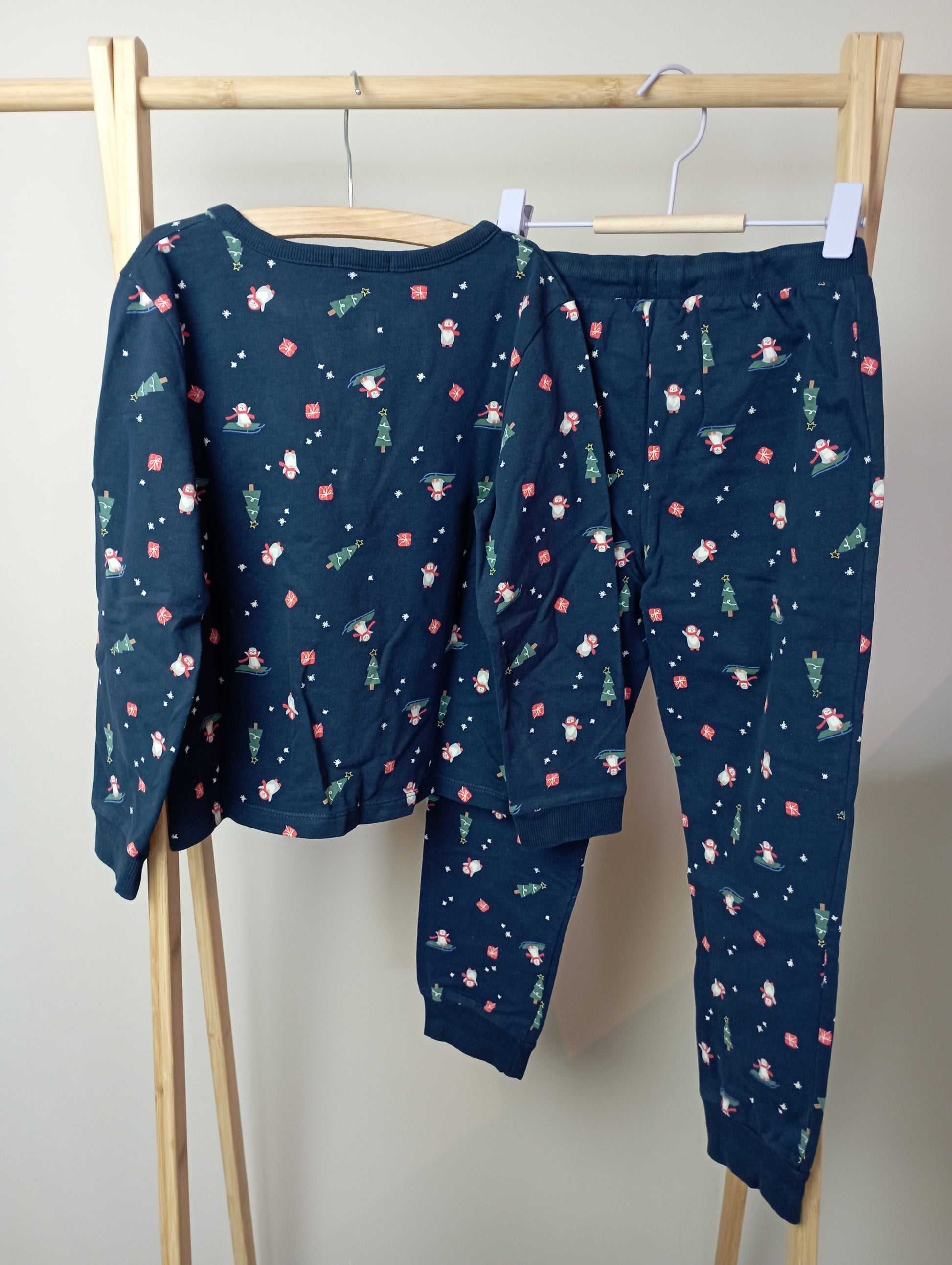 Kerstpyjama 128 JBC