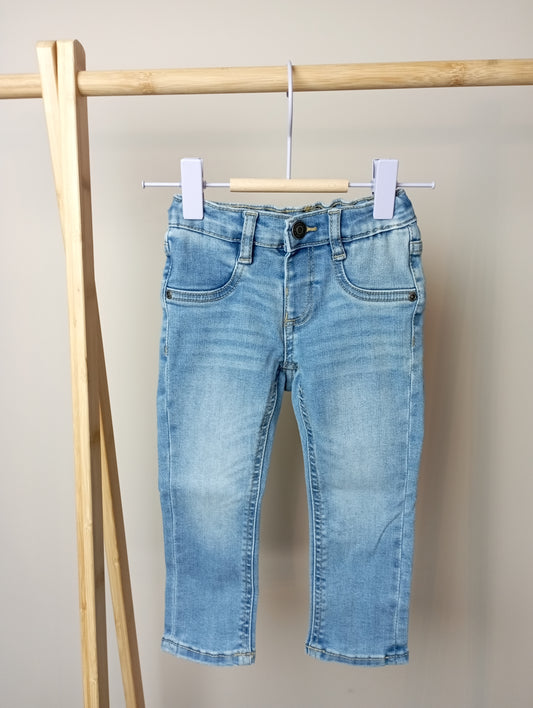 Jeansbroek 86 Cuddles and smiles