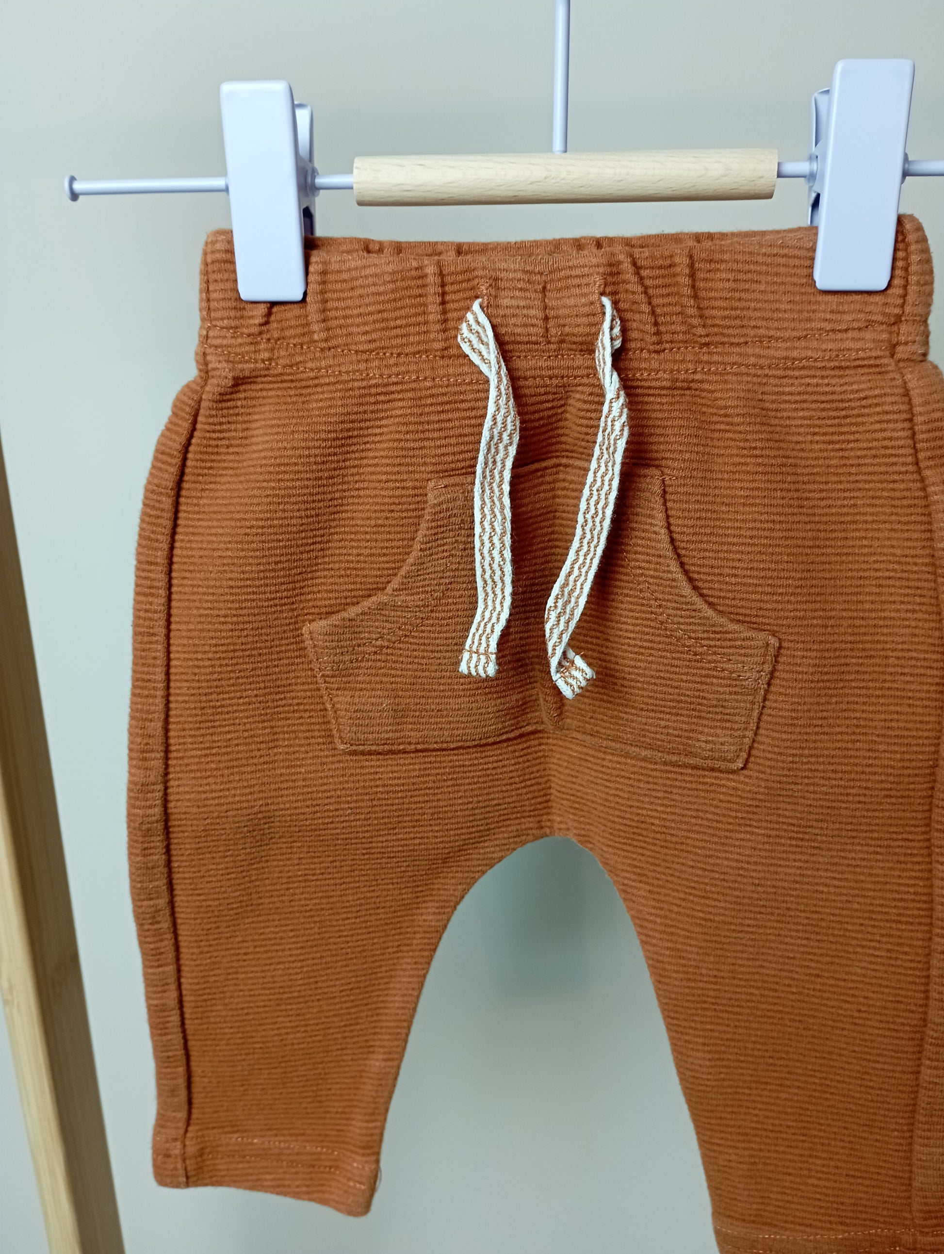 Comfy broek met wafelstructuur 62 Hema