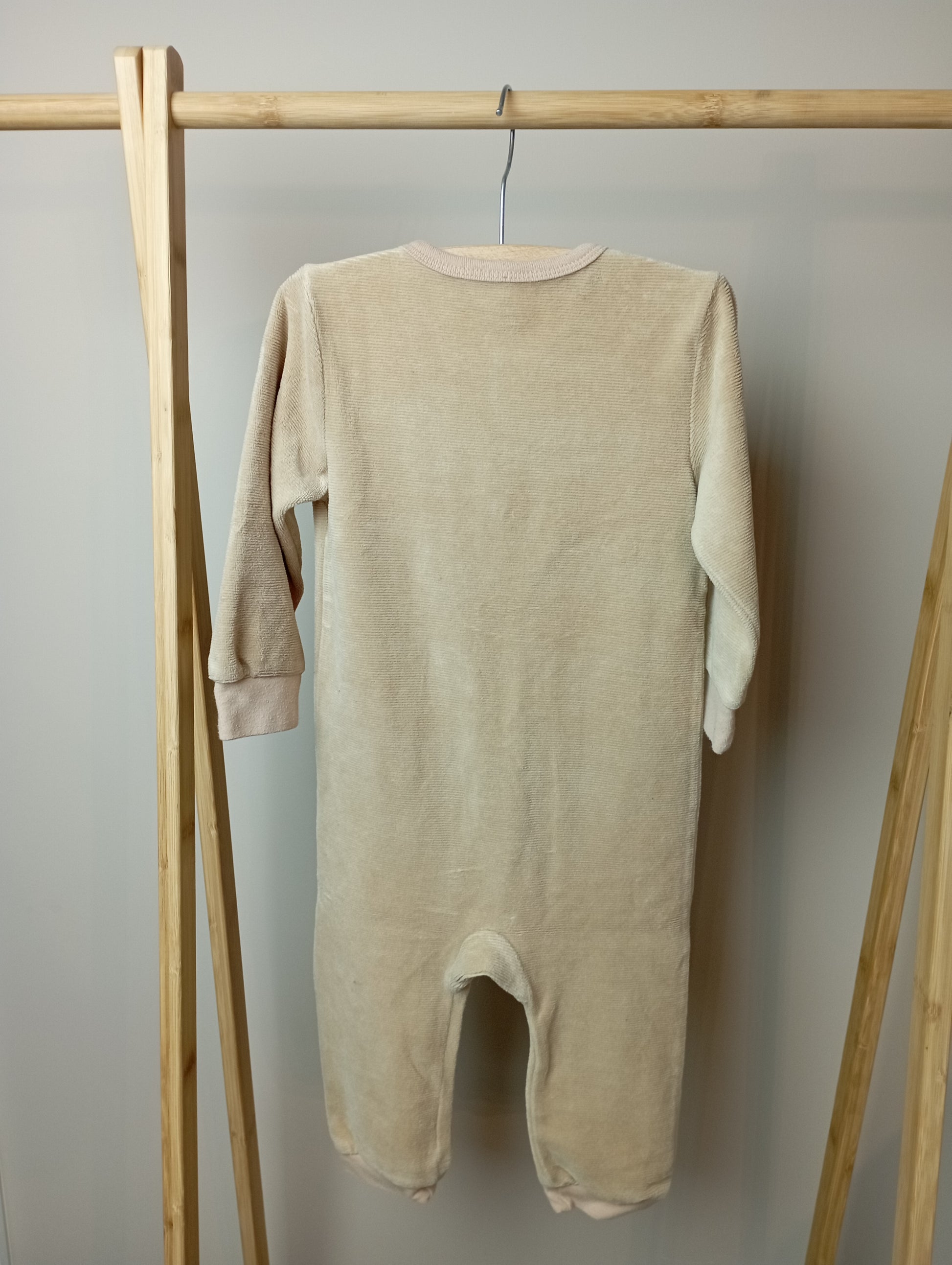 Pakje in ribbelstofje 86/92 Hema