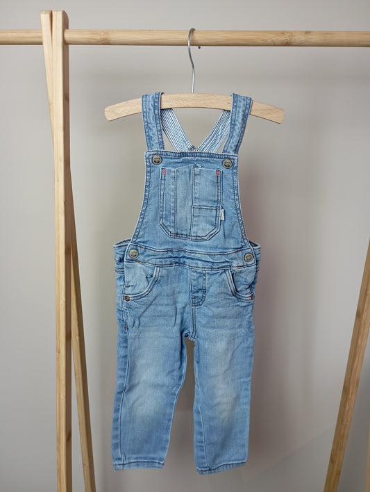 Jeanssalopette 74 Hema