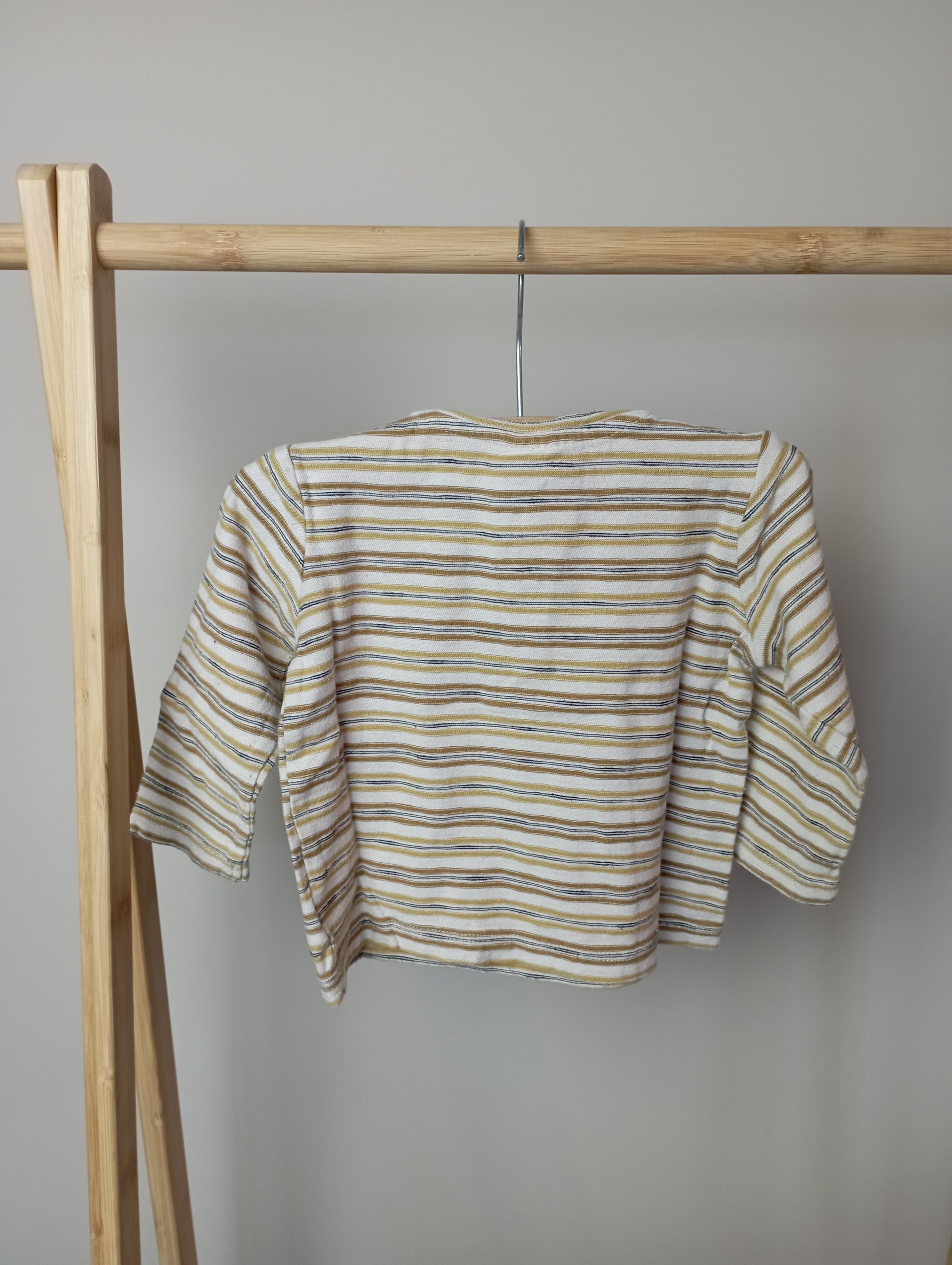 Longsleeve met knoopjes 74 H&M
