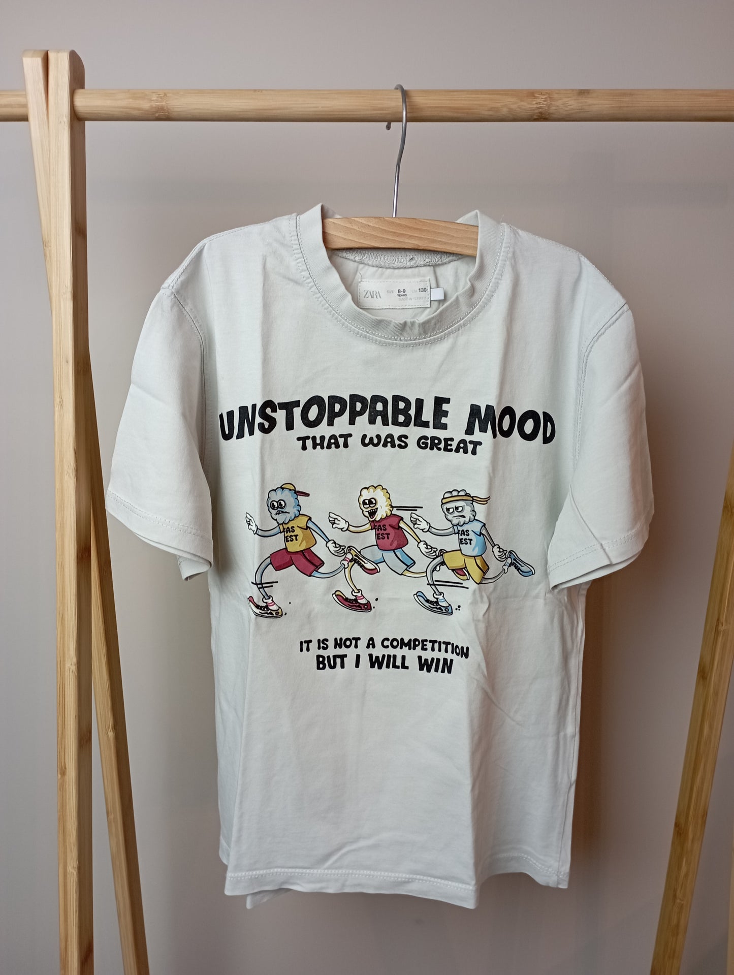 T-shirt "Unstoppable Mood" 128 Zara