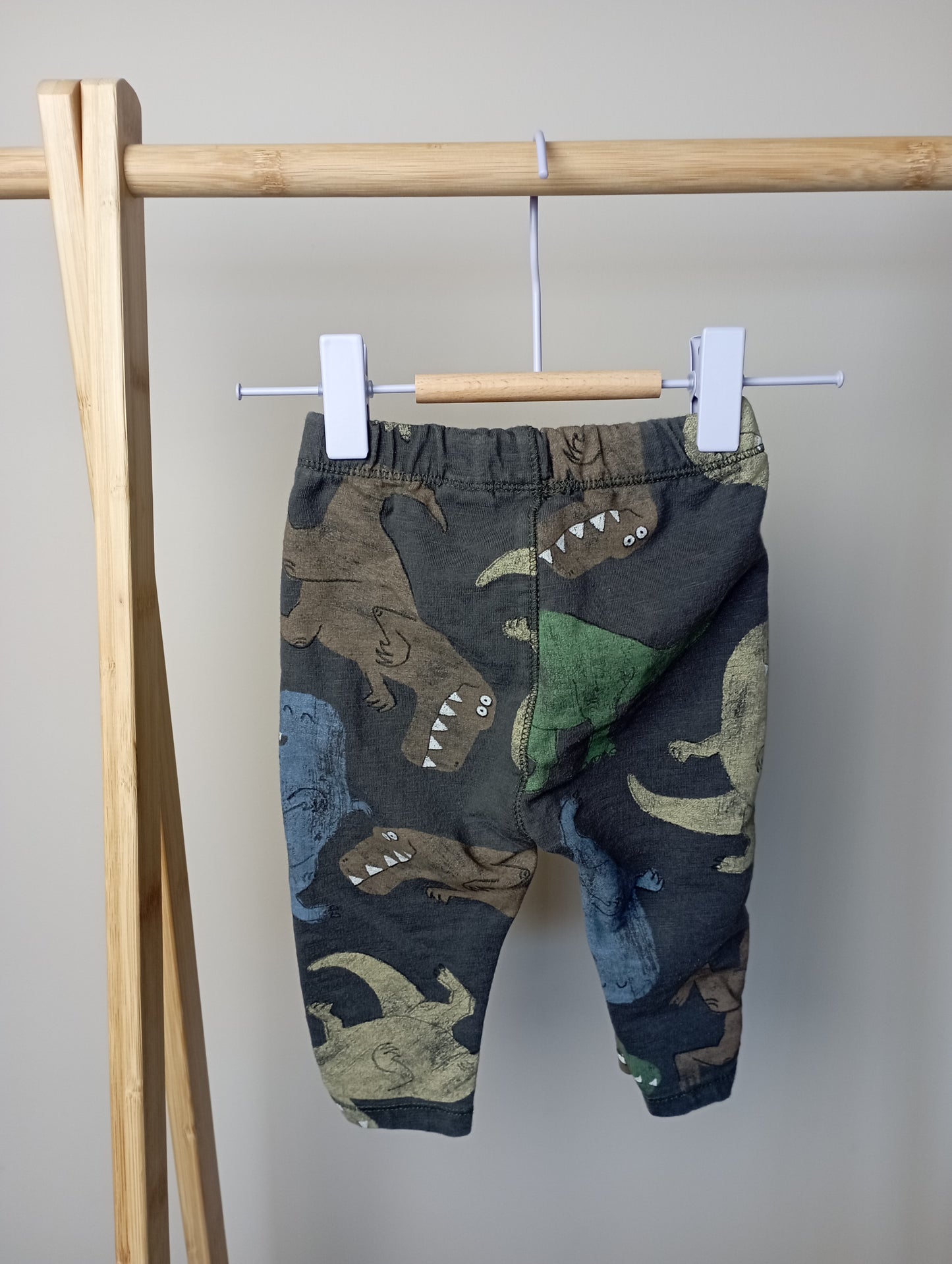 Broek met dino's 74 Zara
