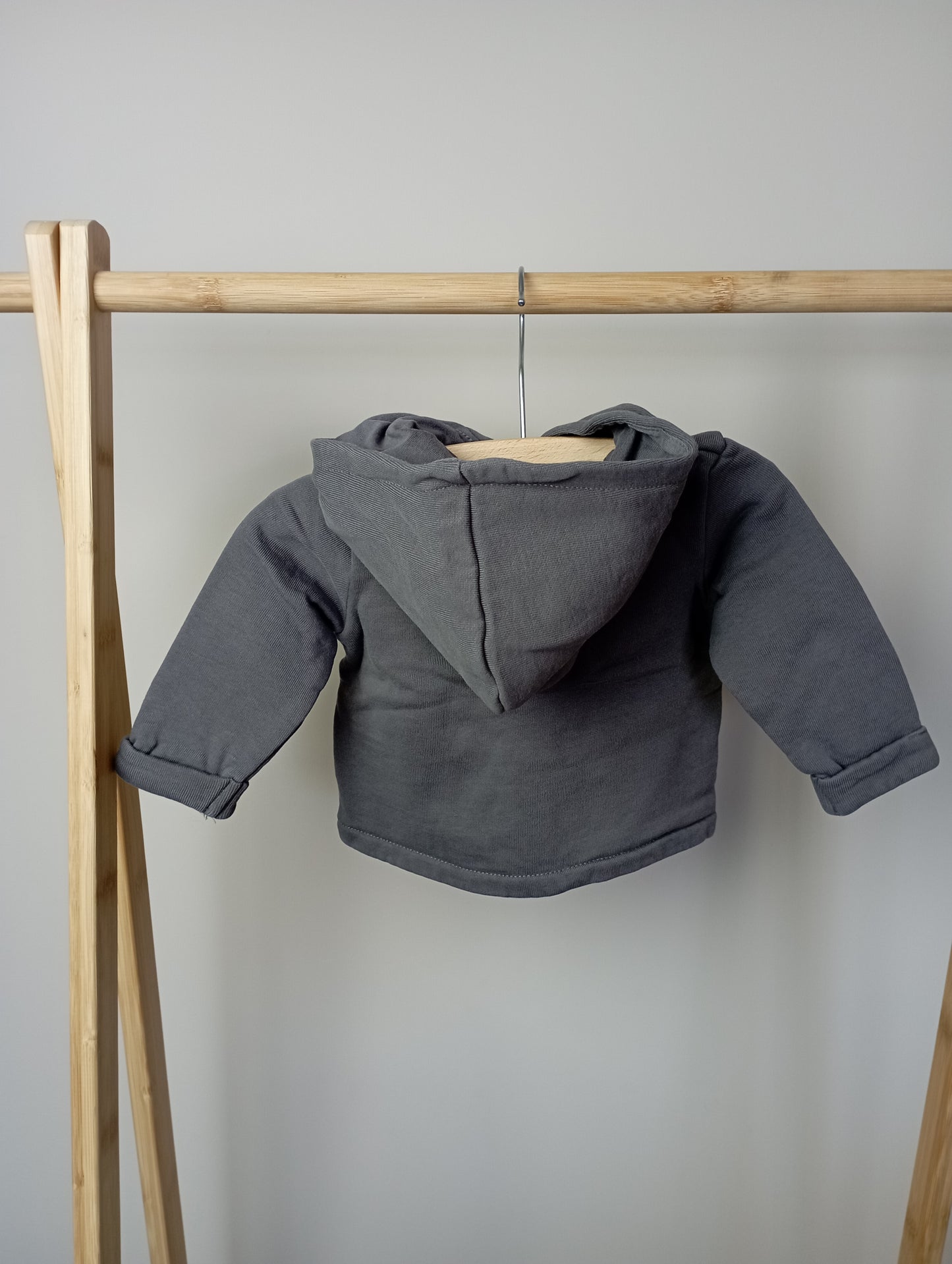 Vestje met knoopje 68 H&M