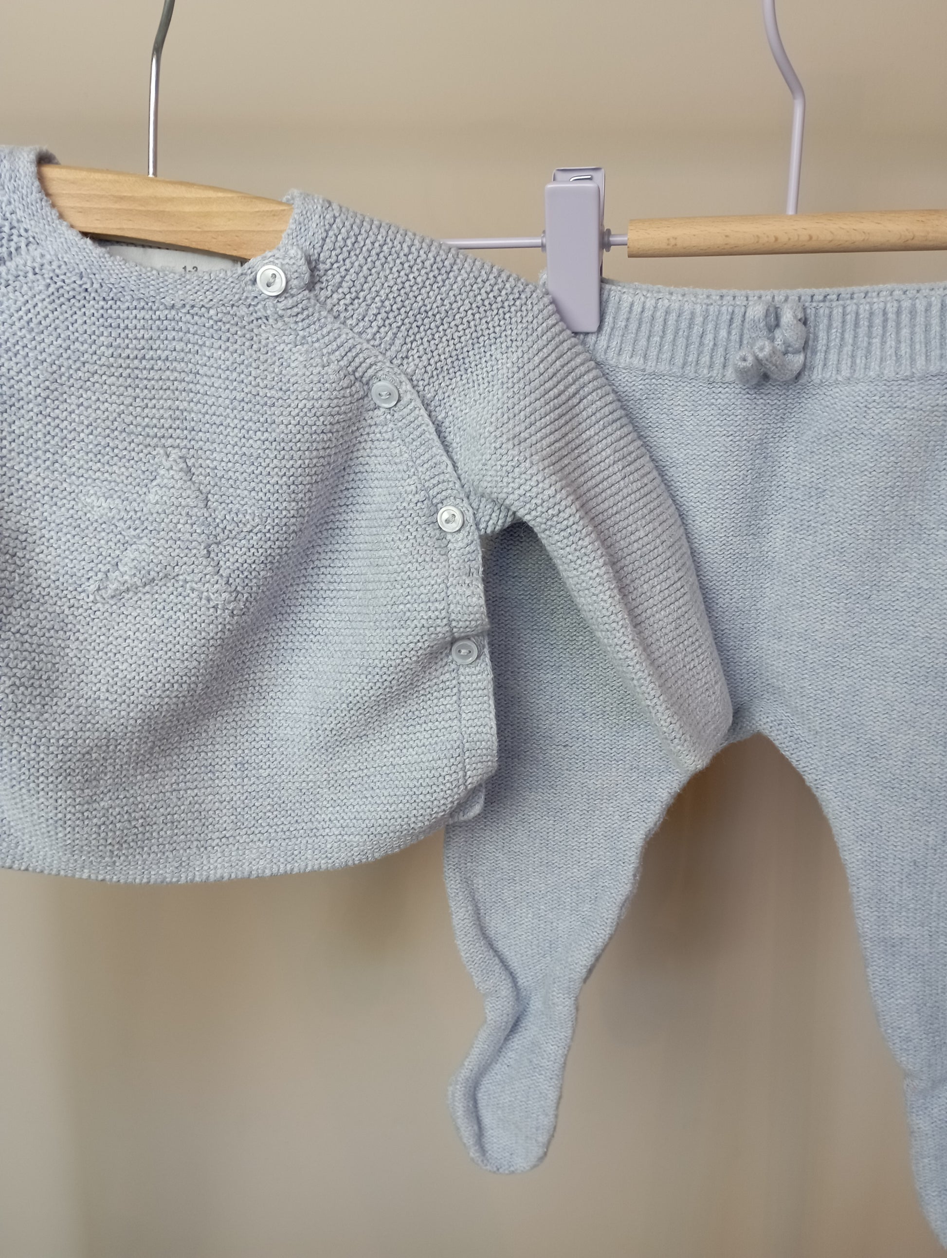 Gebreid setje met voetjes 62 Zara
