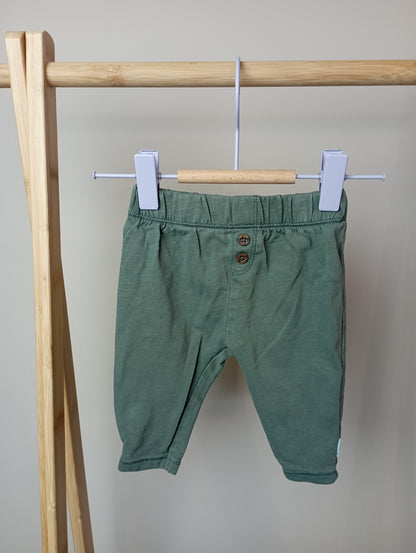 Comfy broekje 62 Hema