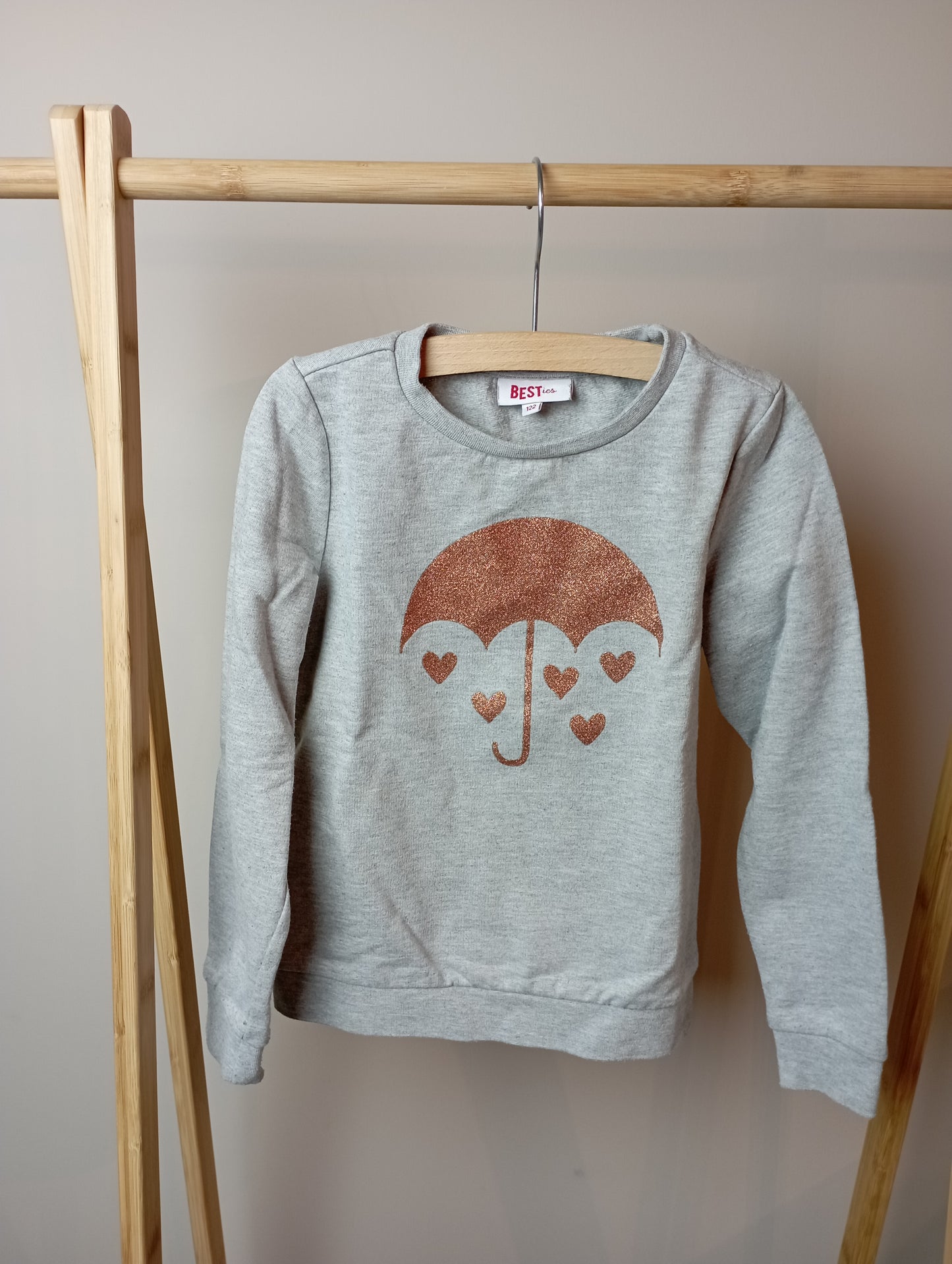 Trui met paraplu 122 BESTies