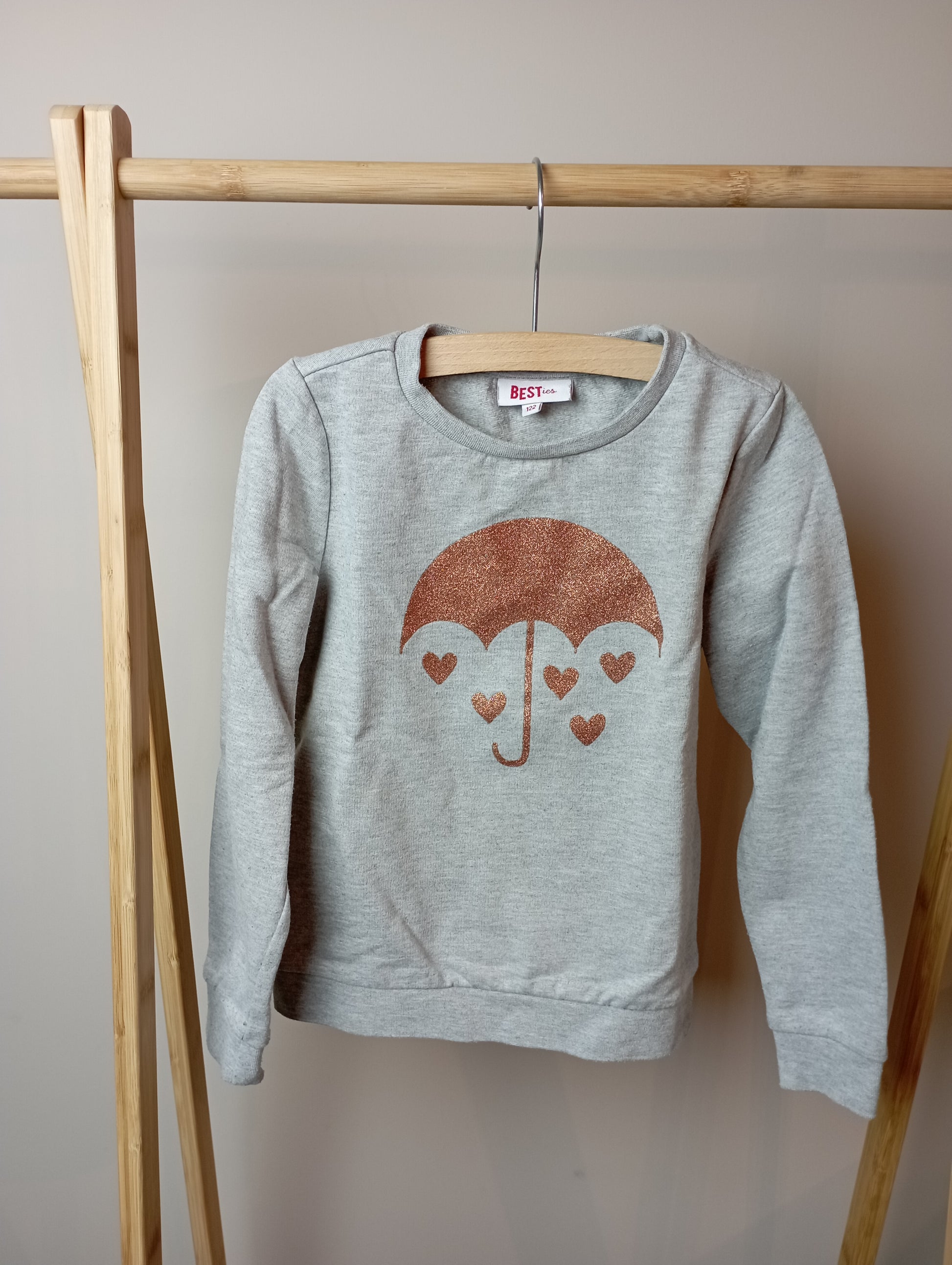 Trui met paraplu 122 BESTies