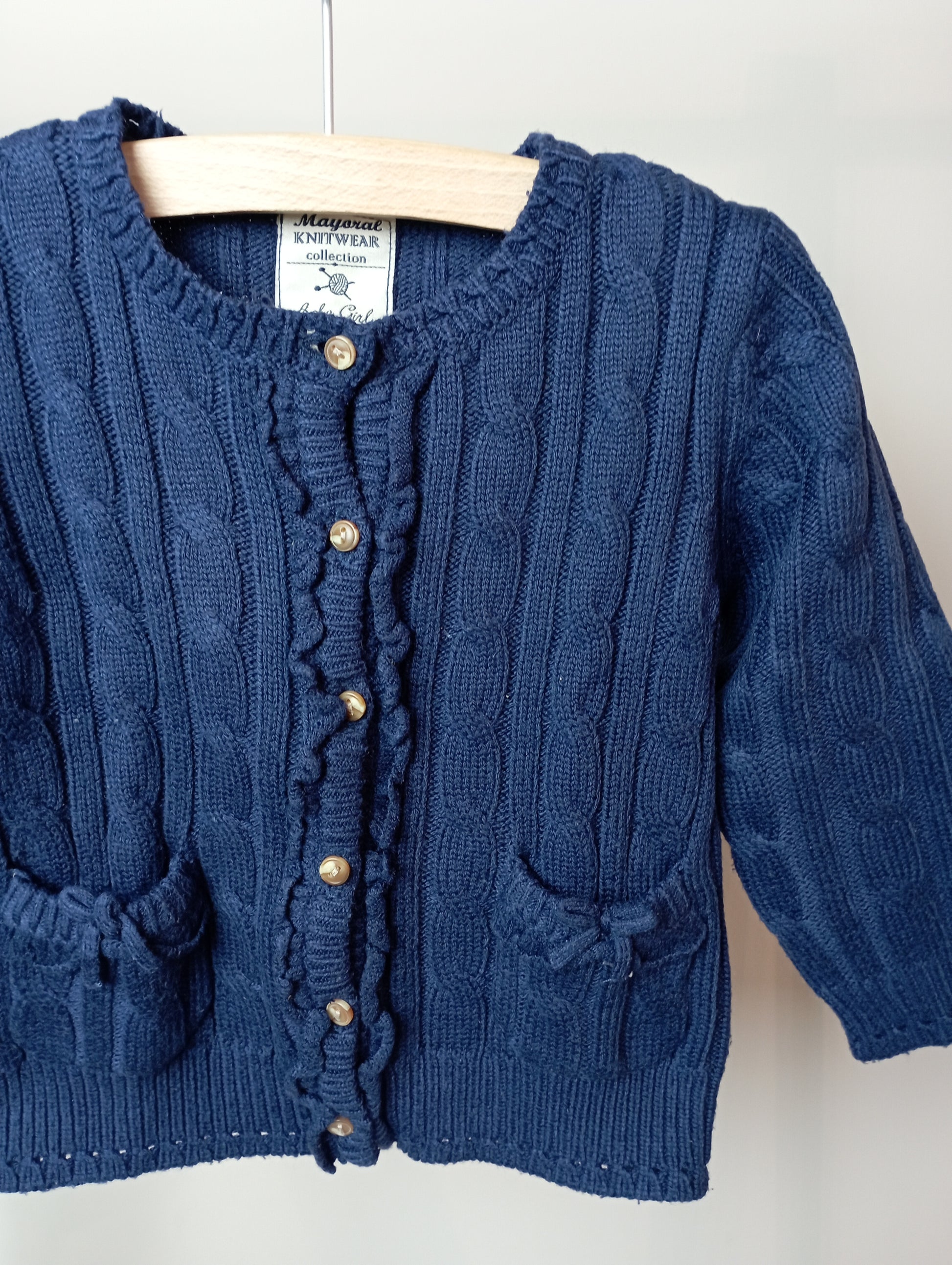 Truitje met knoopjes 80 Mayoral