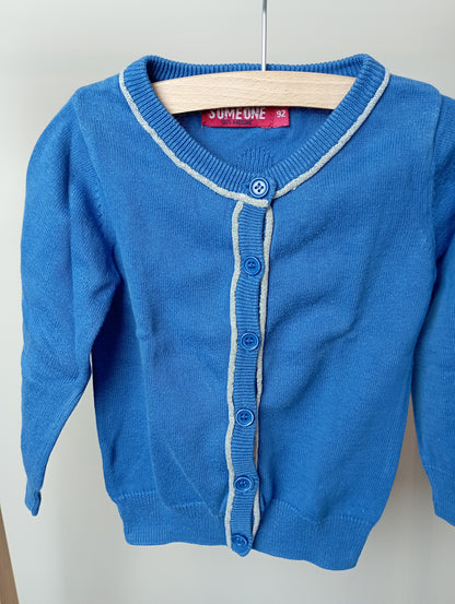 Truitje met knopen 92 Someone