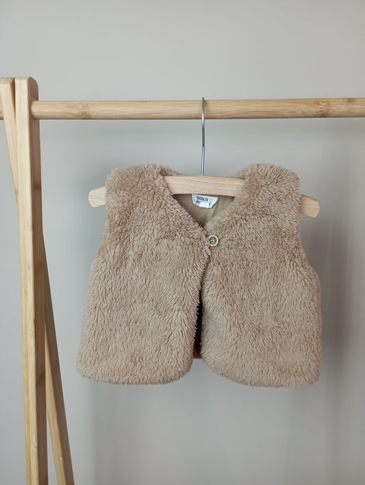 Vestje zonder mouwen 68 Cuddles and smiles