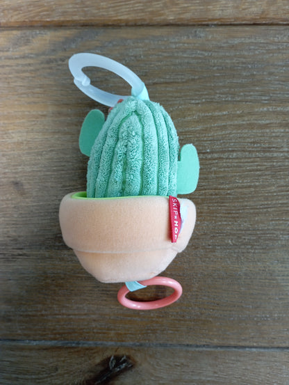 Farmstand jitter cactus - Skip Hop