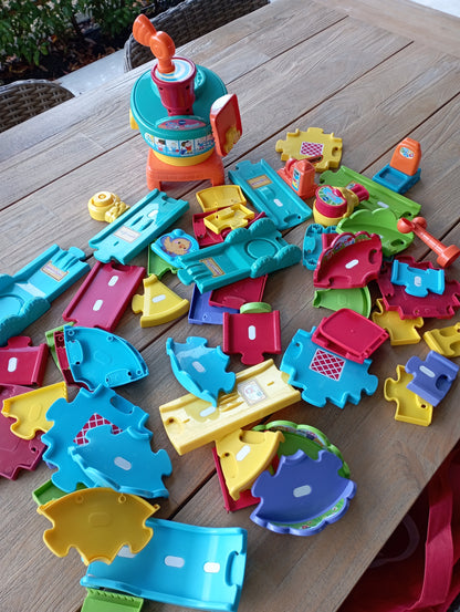 Toet Toet Auto's: Politietoren & lanceerbaan - Vtech