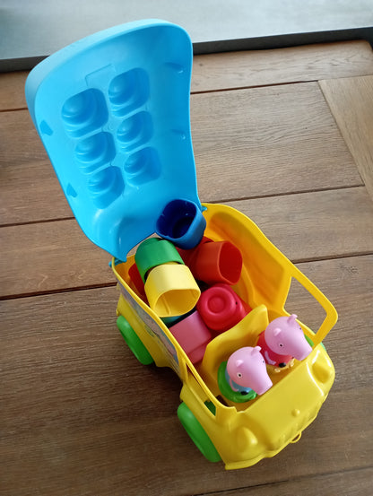 Peppa Pig bus met blokken Clementoni