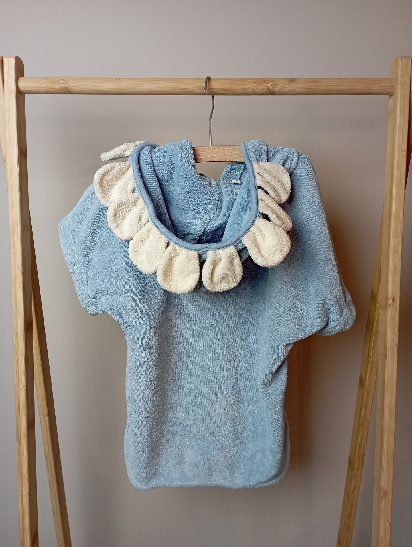 Badcape 80-92 Cuddles and smiles