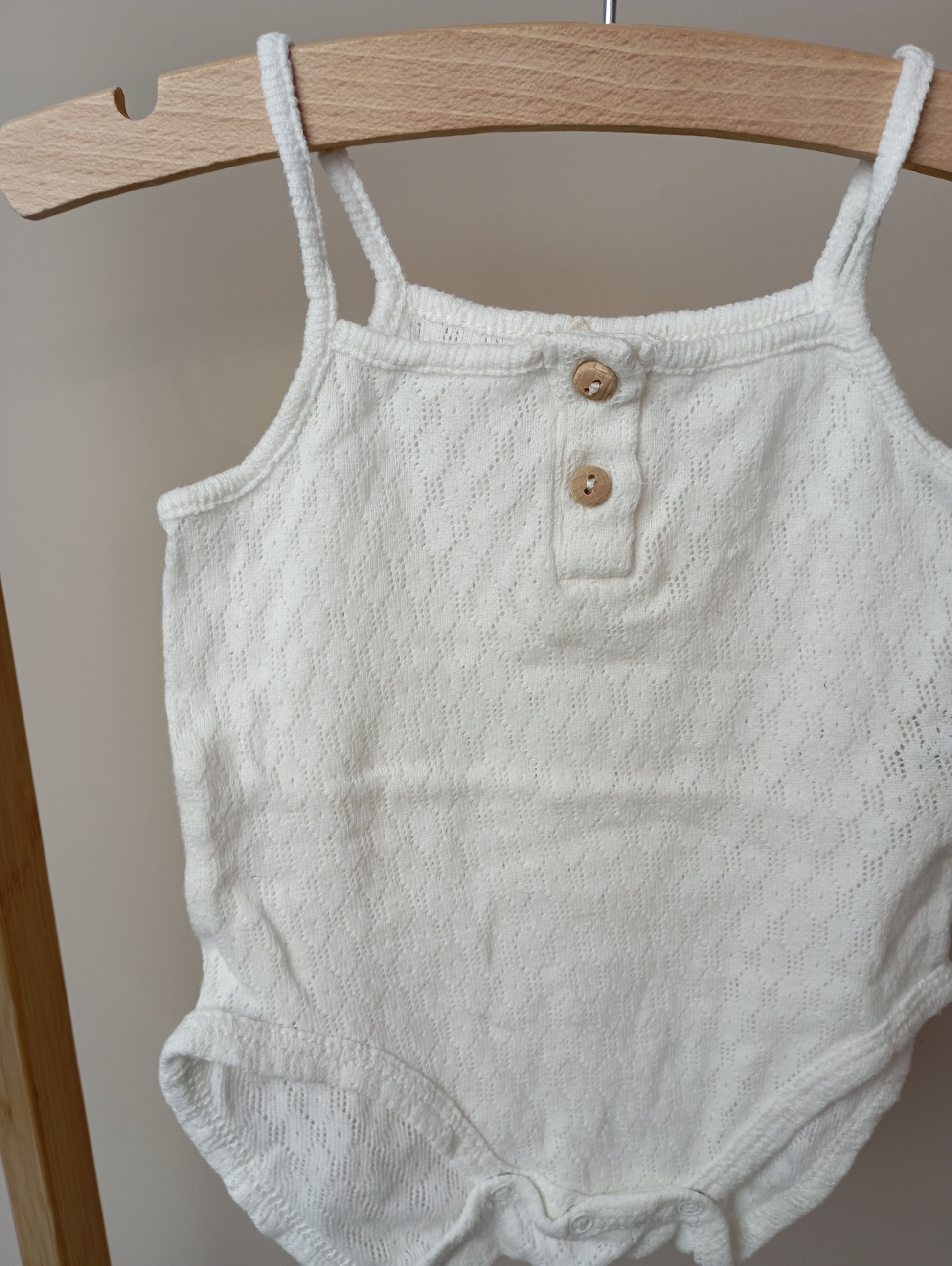 Romper zonder mouwen 62/68 PLAY UP