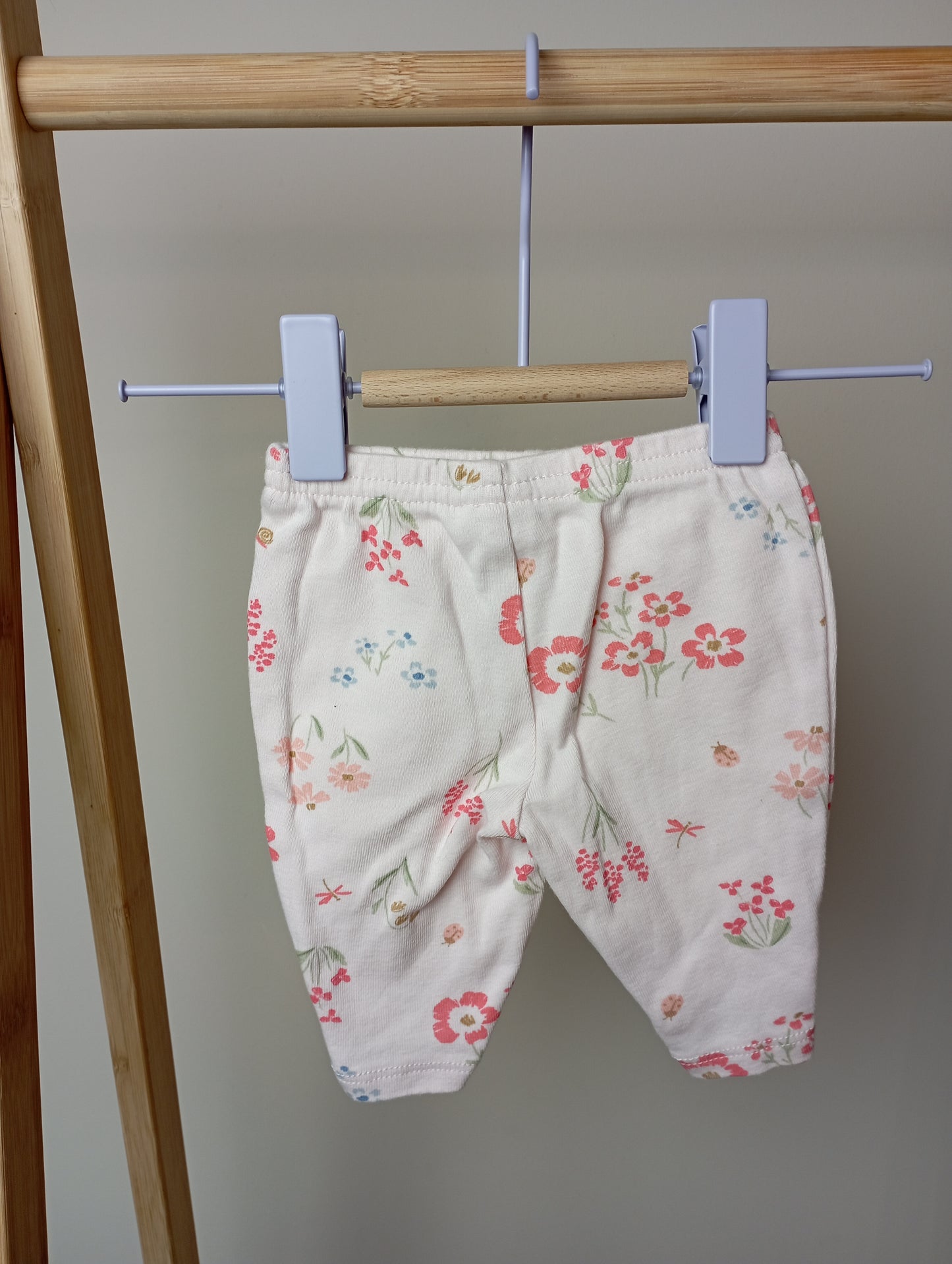 Broekje met bloemen 50 Carter's