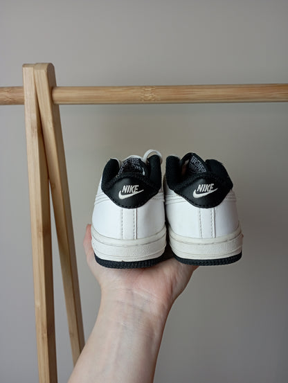 Sneakers 27 Nike