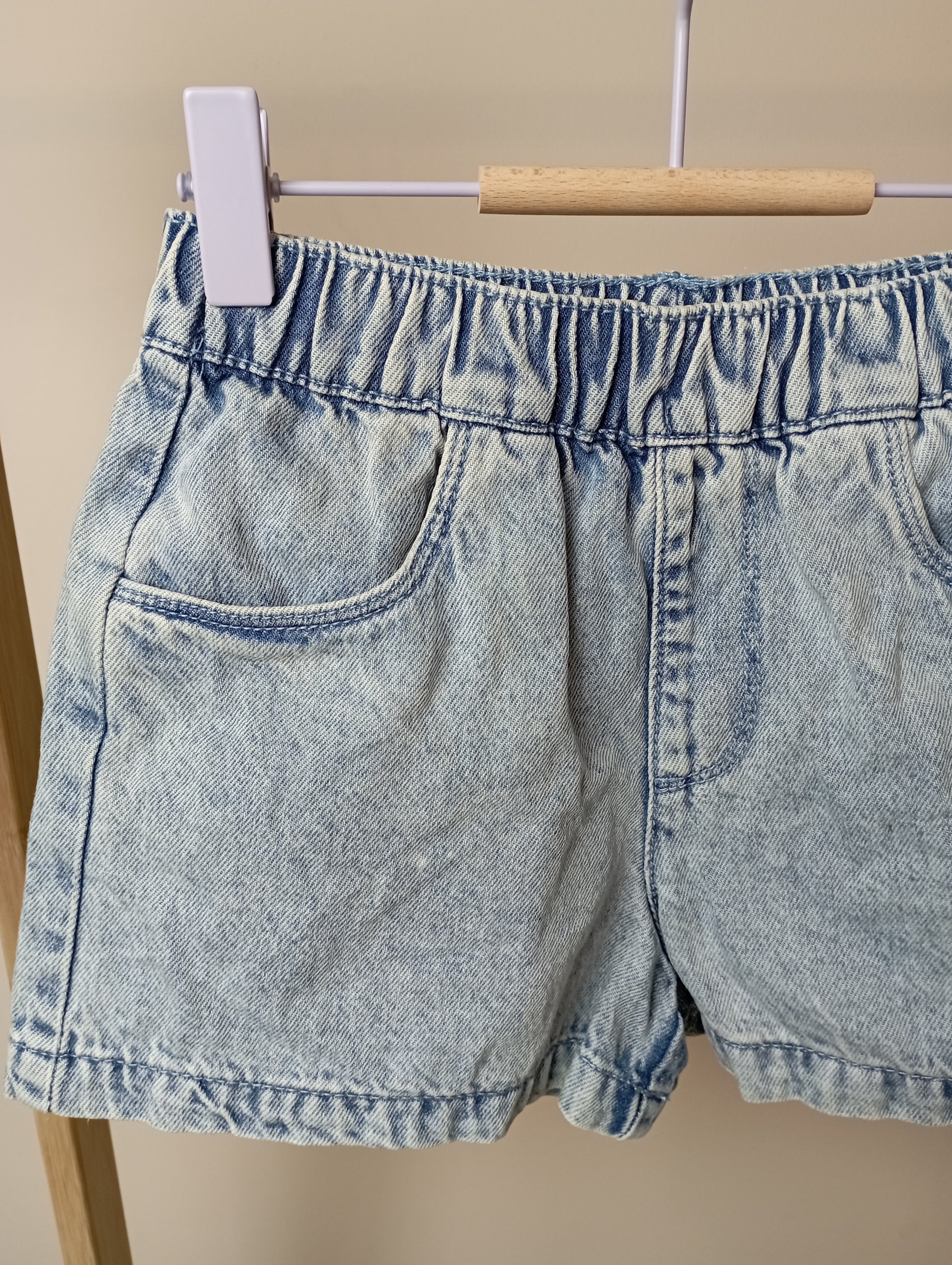 Jeansshort 116 En ze leefden nog x JBC
