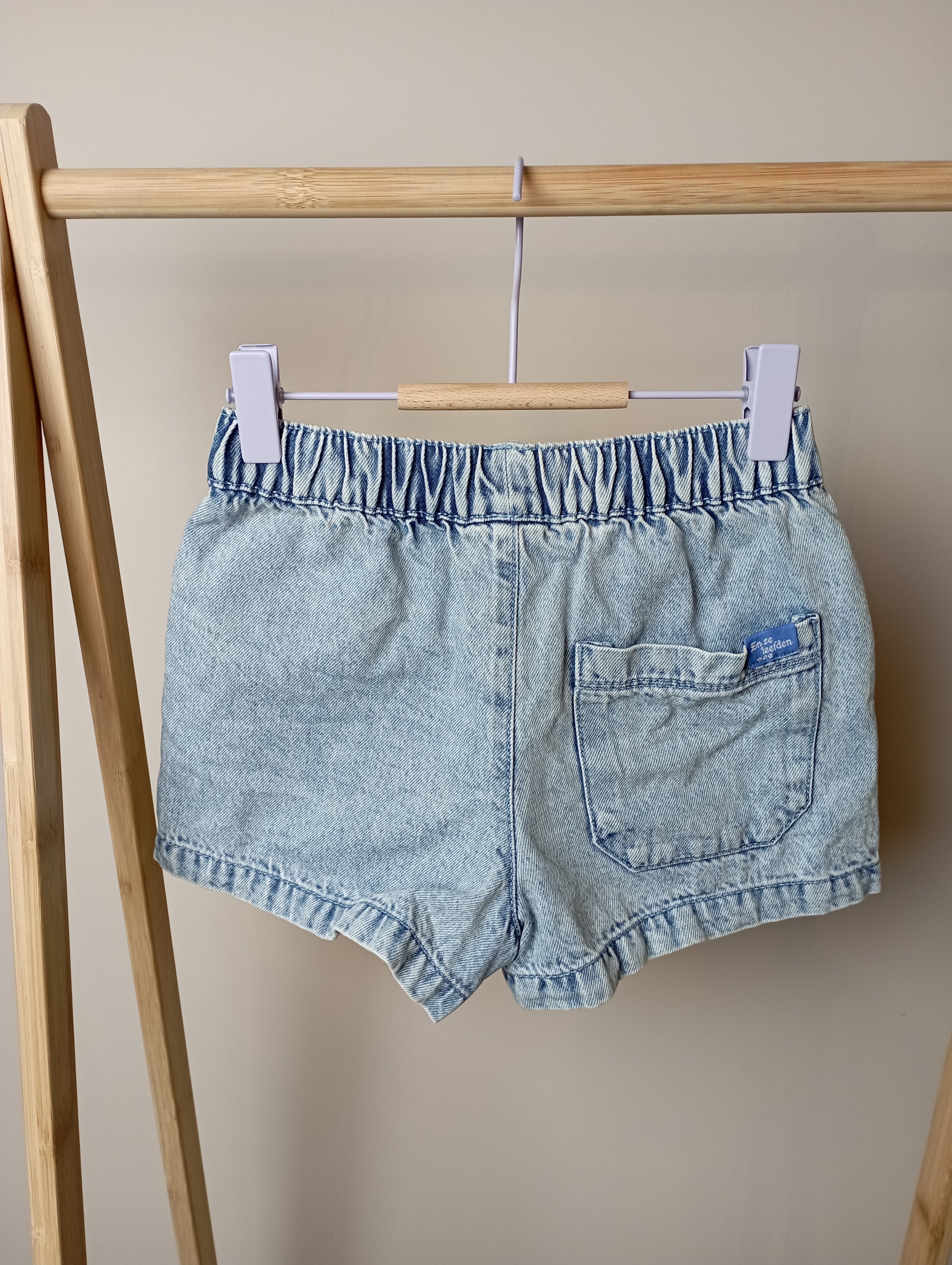 Jeansshort 116 En ze leefden nog x JBC